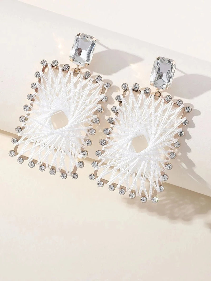 White Braided Raffia Square Earrings - BOLODOO