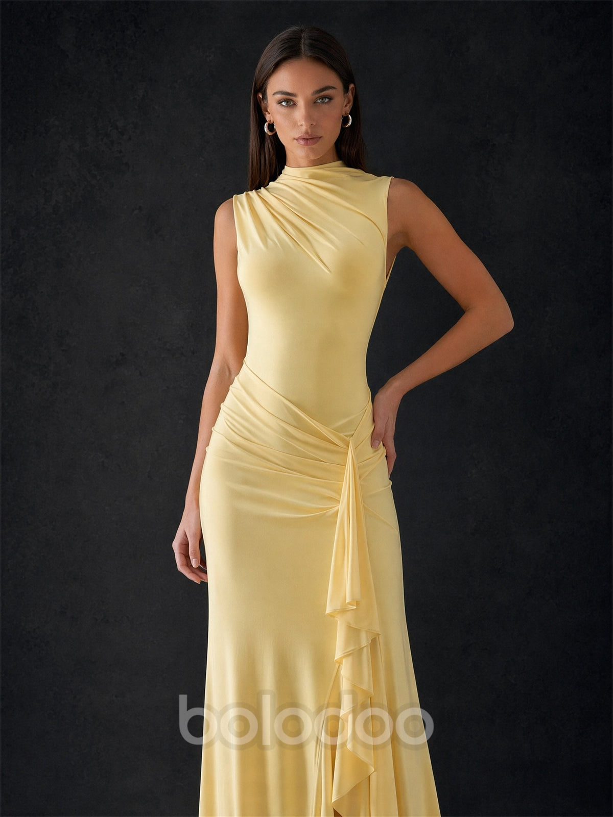 BOLODOO pale yellow satin column gown – back view with covered back and zipper closure | BOLODOO watermark