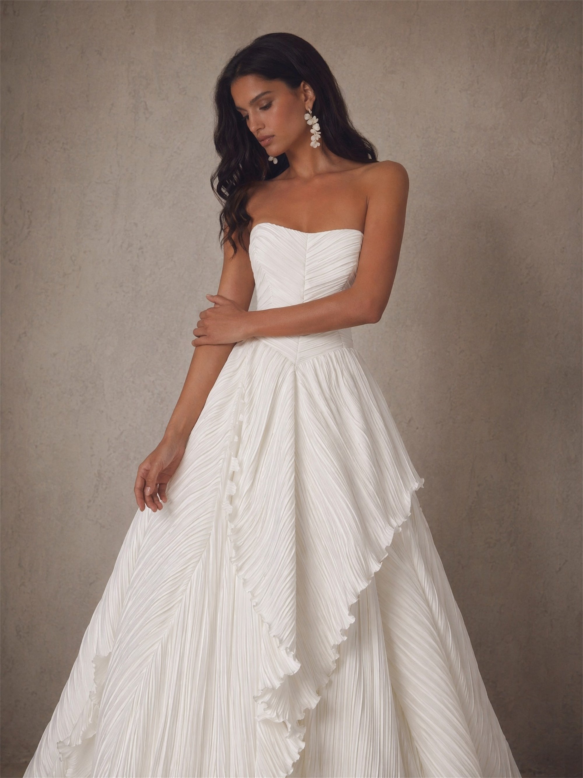 BOLODOO Ivory Crinkle Pleated Chiffon Sweetheart Corset Ball Gown Wedding Dress - Front Upper Body Close-up Looking Down Sweetheart Bodice Detail