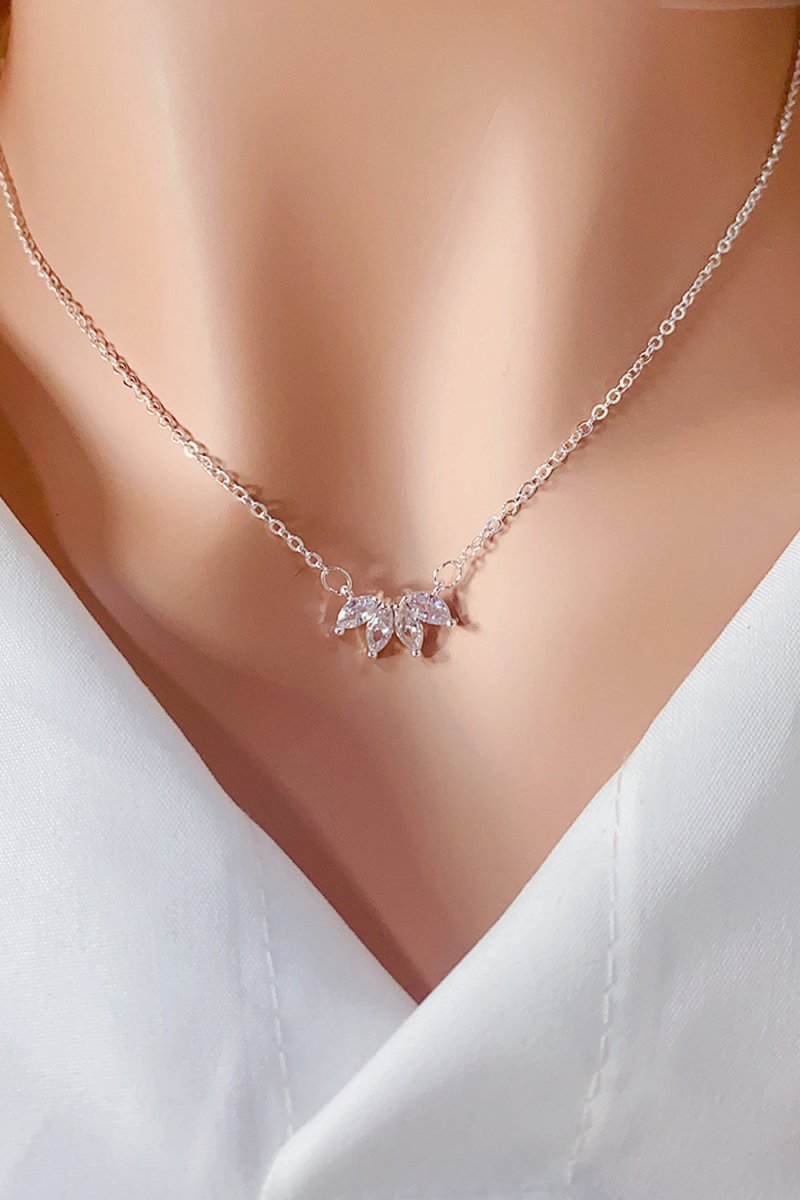 Leaf Pendant Rhinestone Necklace - BOLODOO