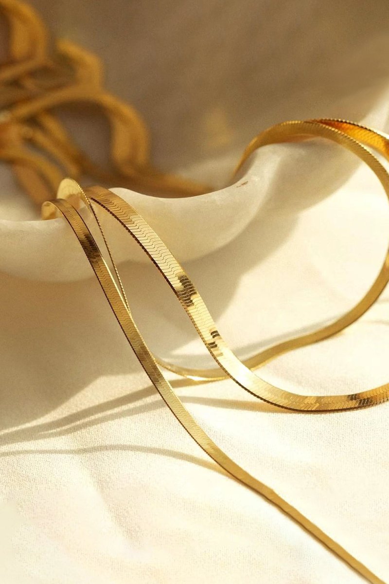 Thin Layered Snake Chain Necklace - BOLODOO