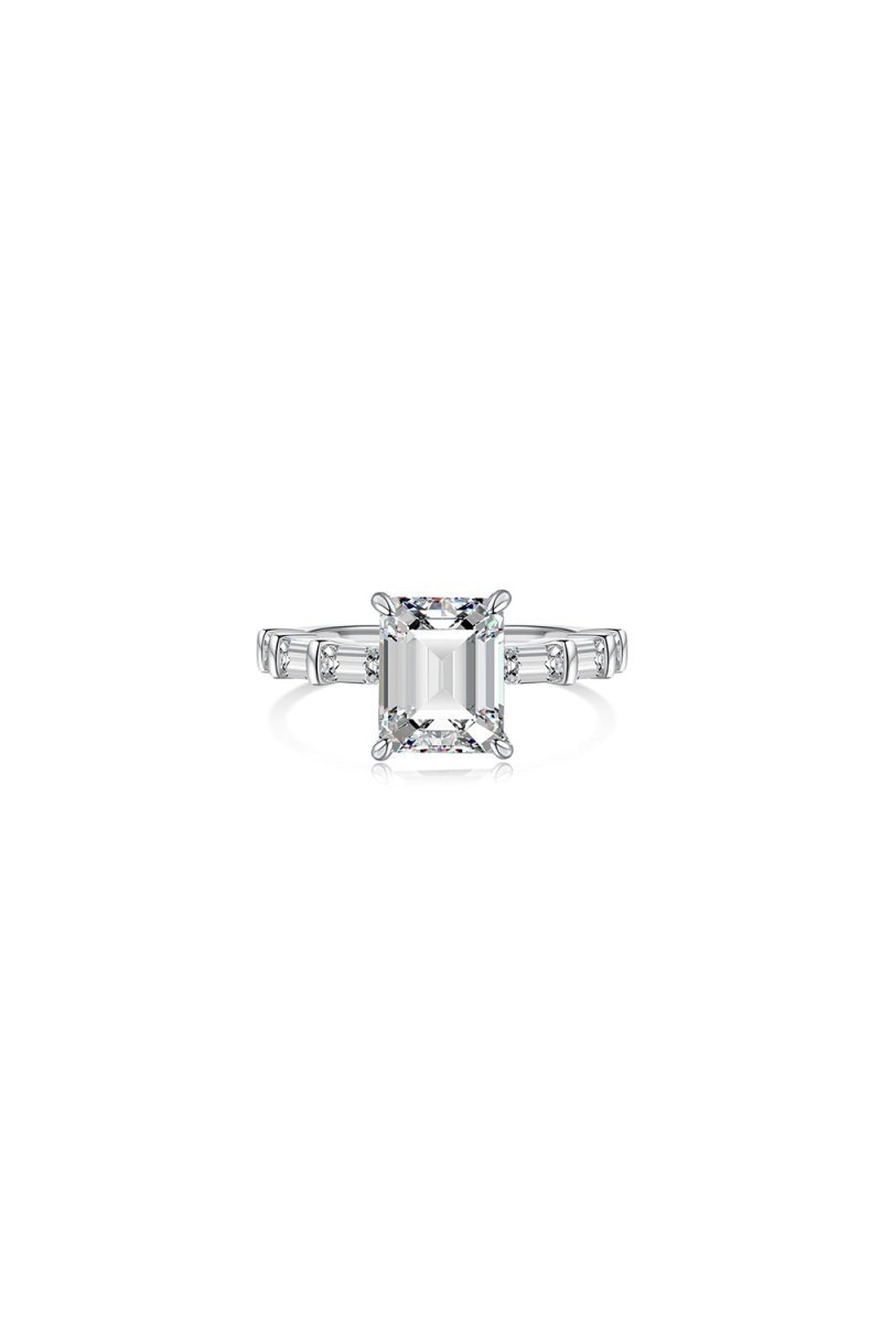 4 Carat Rectangle Sapphire Engagement Ring - BOLODOO