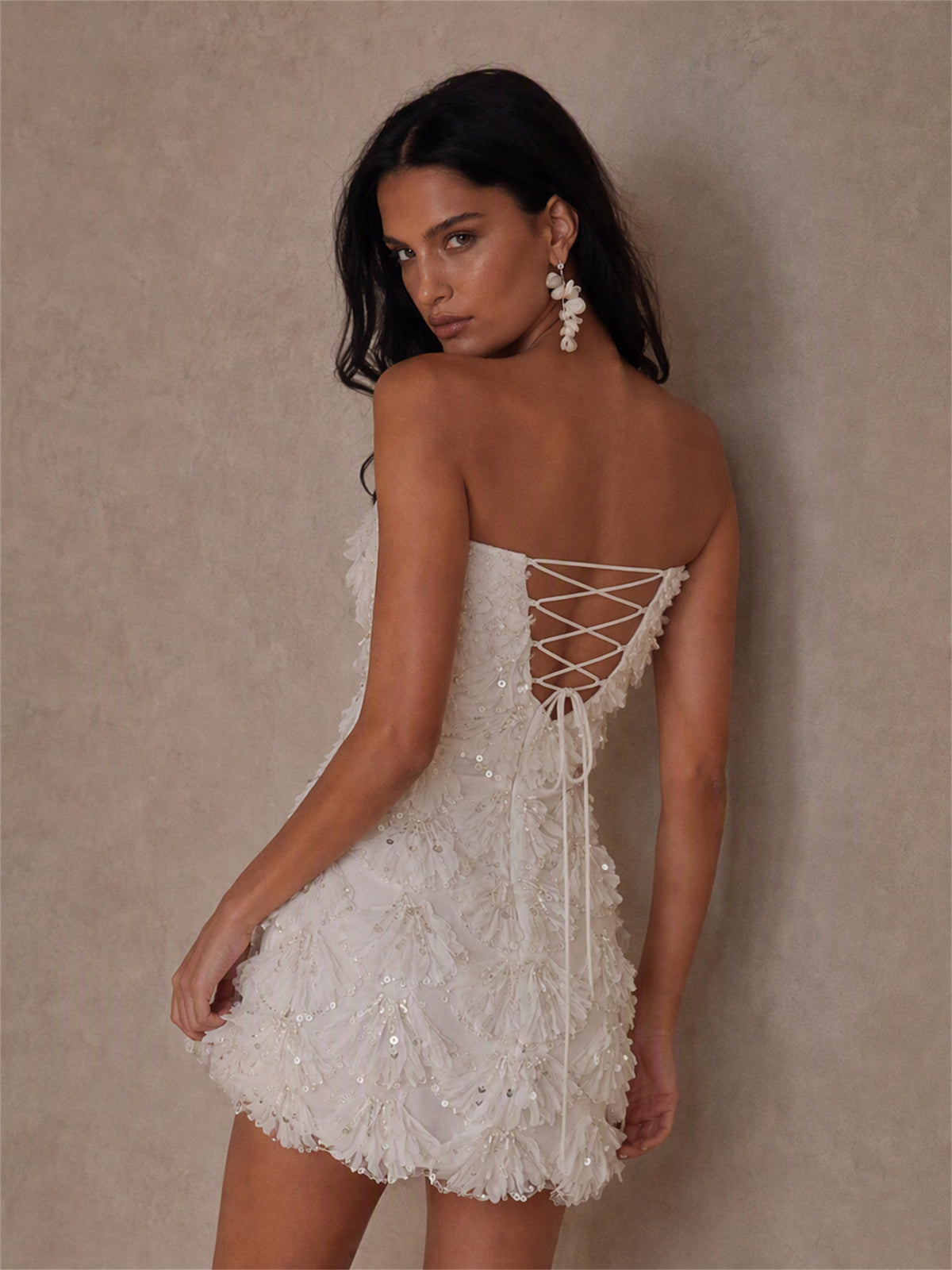 BOLODOO White Sequin 3D Feather Fringe Strapless Deep V Bodycon Mini Dress 
