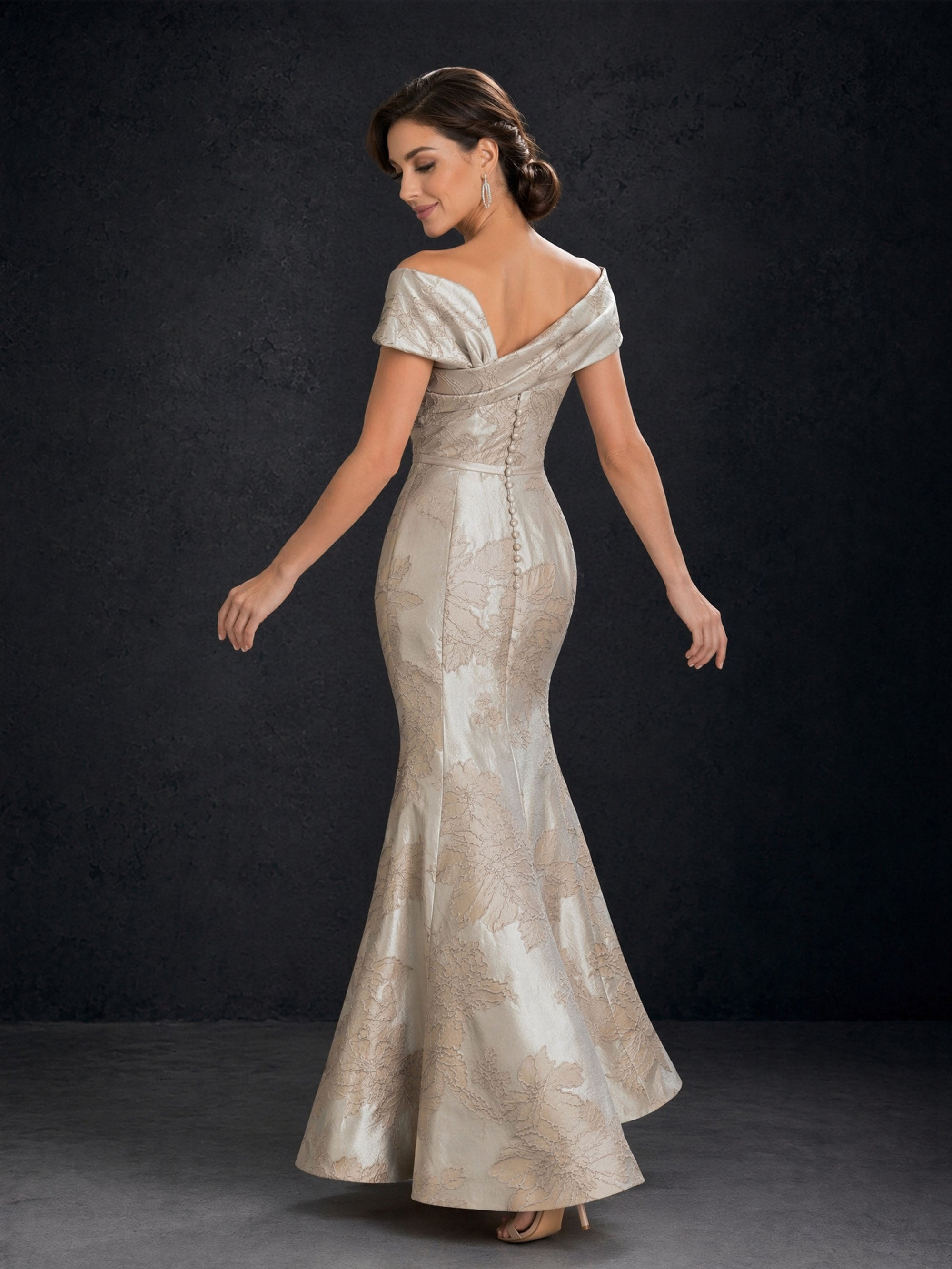 BOLODOO Champagne Gold Jacquard Off-Shoulder Mermaid Gown – Asymmetric Bow Short Sleeve Button Back Floor Length 