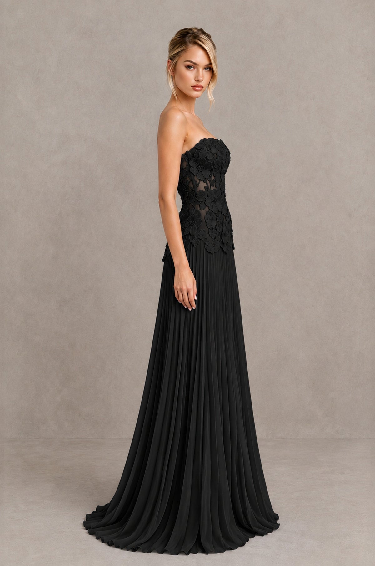 BOLODOO Black Strapless Floral Applique Pleated Evening Dress - Black - Black_4