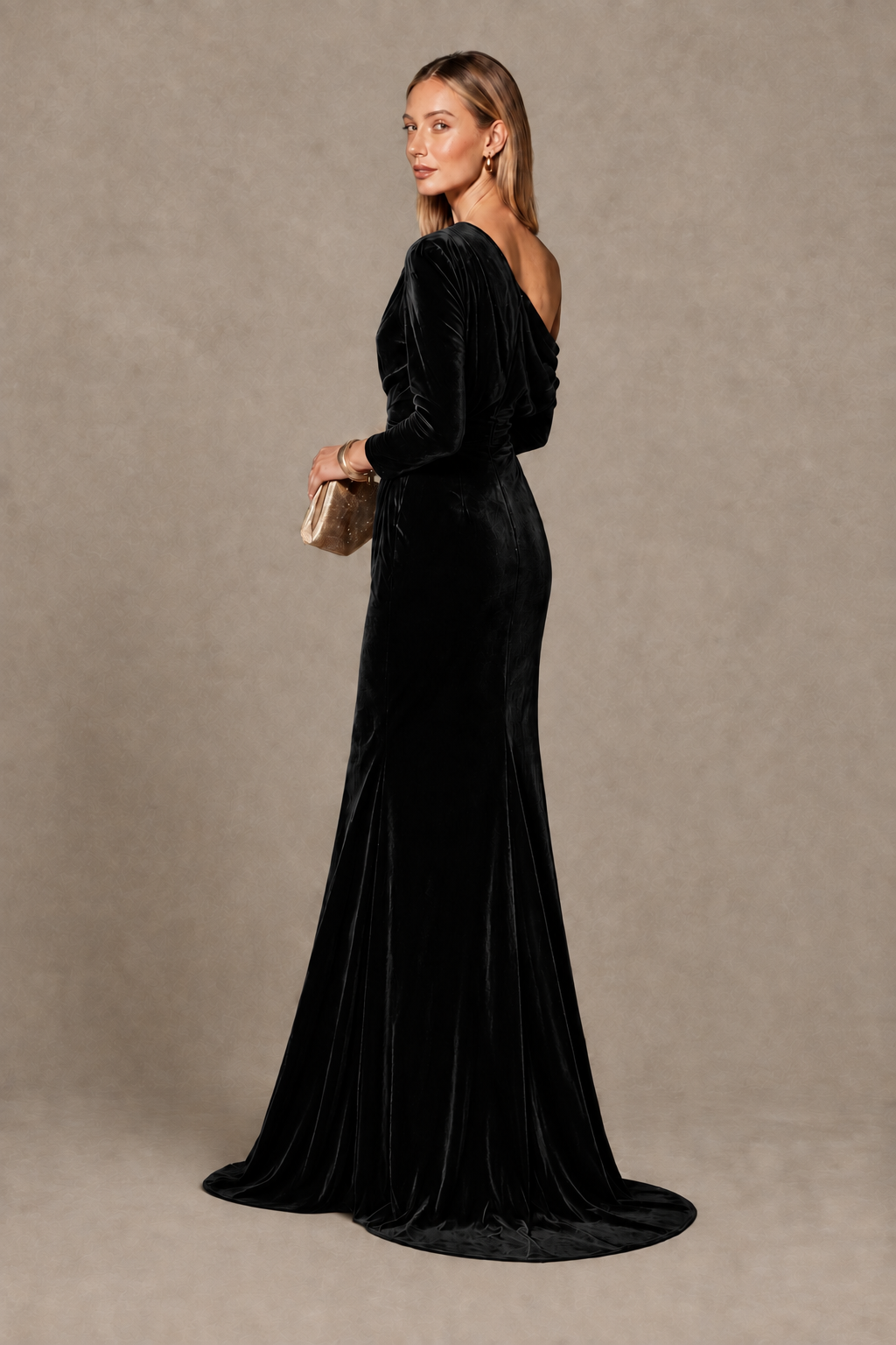 BOLODOO Black Velvet One-Shoulder Long Sleeve Evening Gown - Black