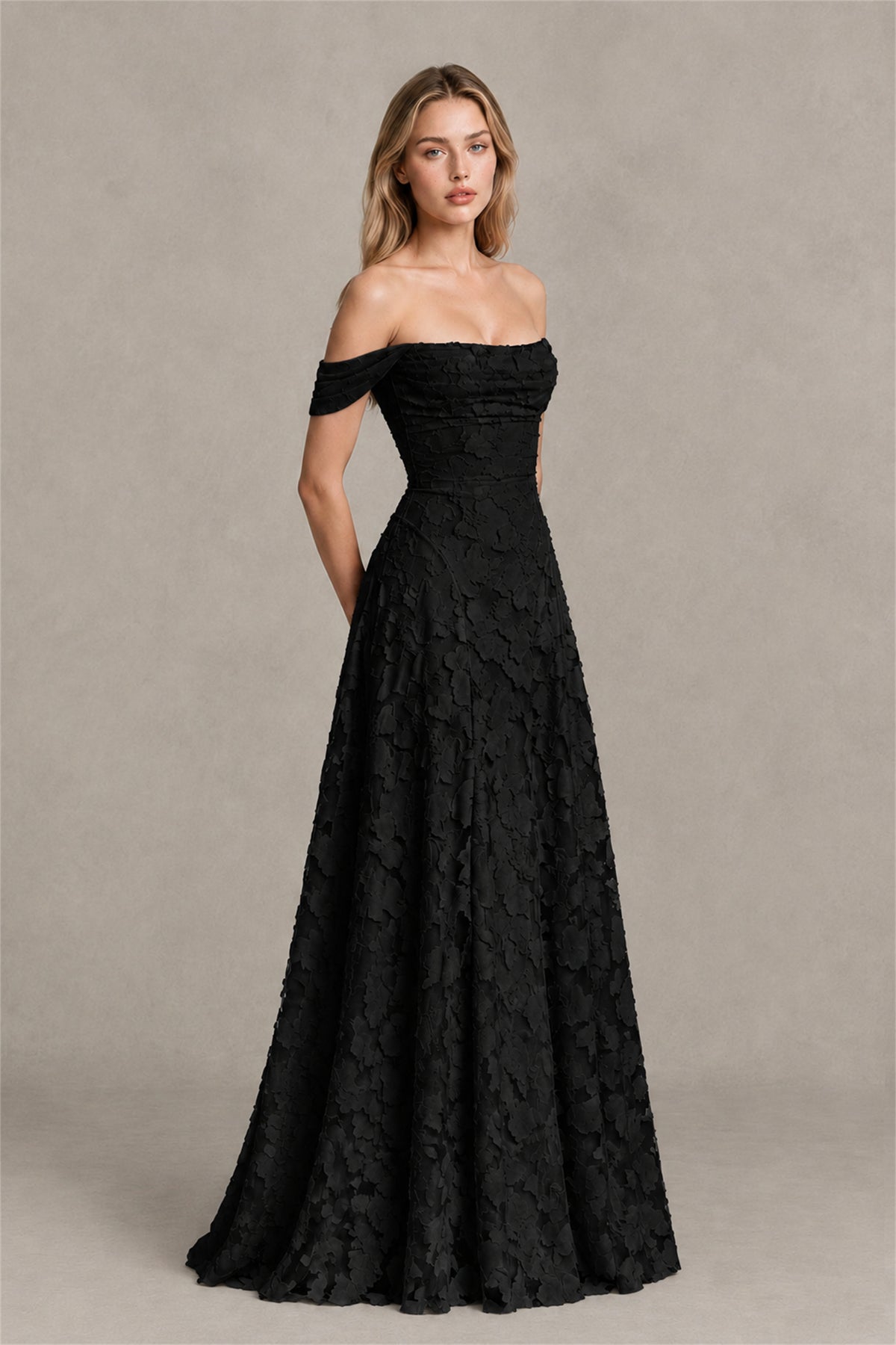 BOLODOO Black Off-Shoulder Pleated A-Line Maxi Dress Floral - Black