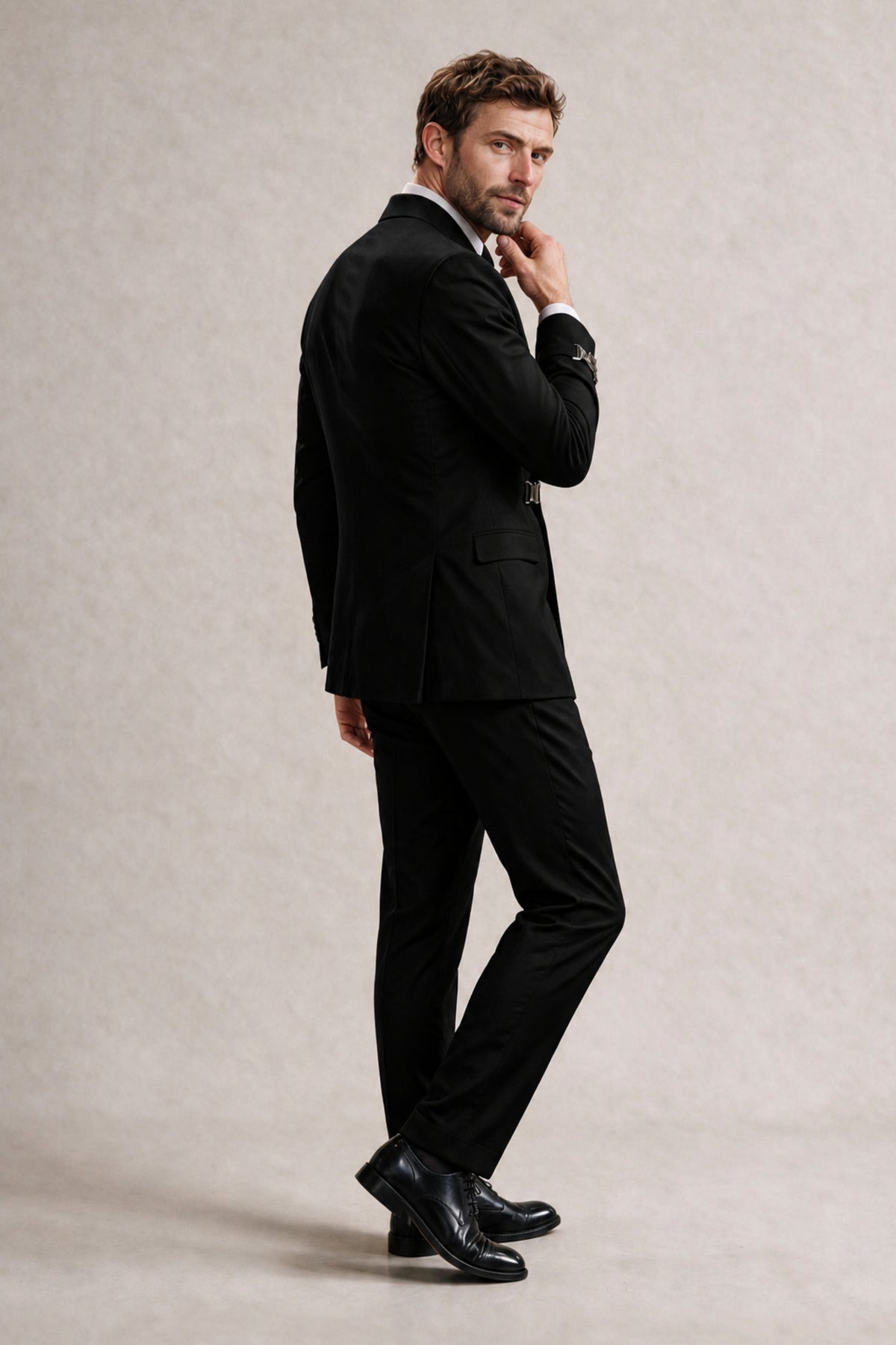 BOLODOO FQ0037 men's black double-breasted suit set – front full-length view with black tie, hand in pocket