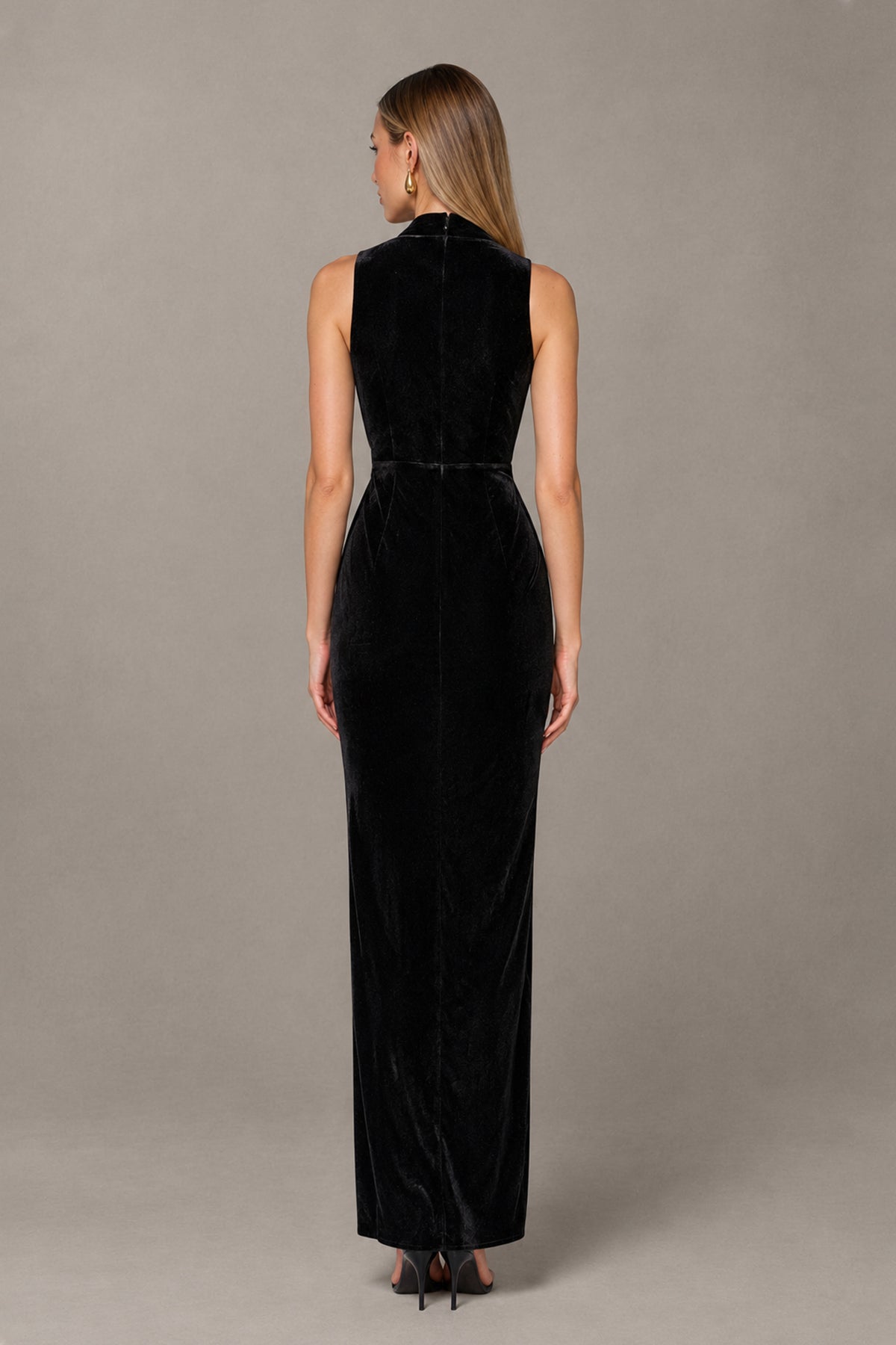 BOLODOO QQ074 black velvet-look maxi dress with covered back, rear view
