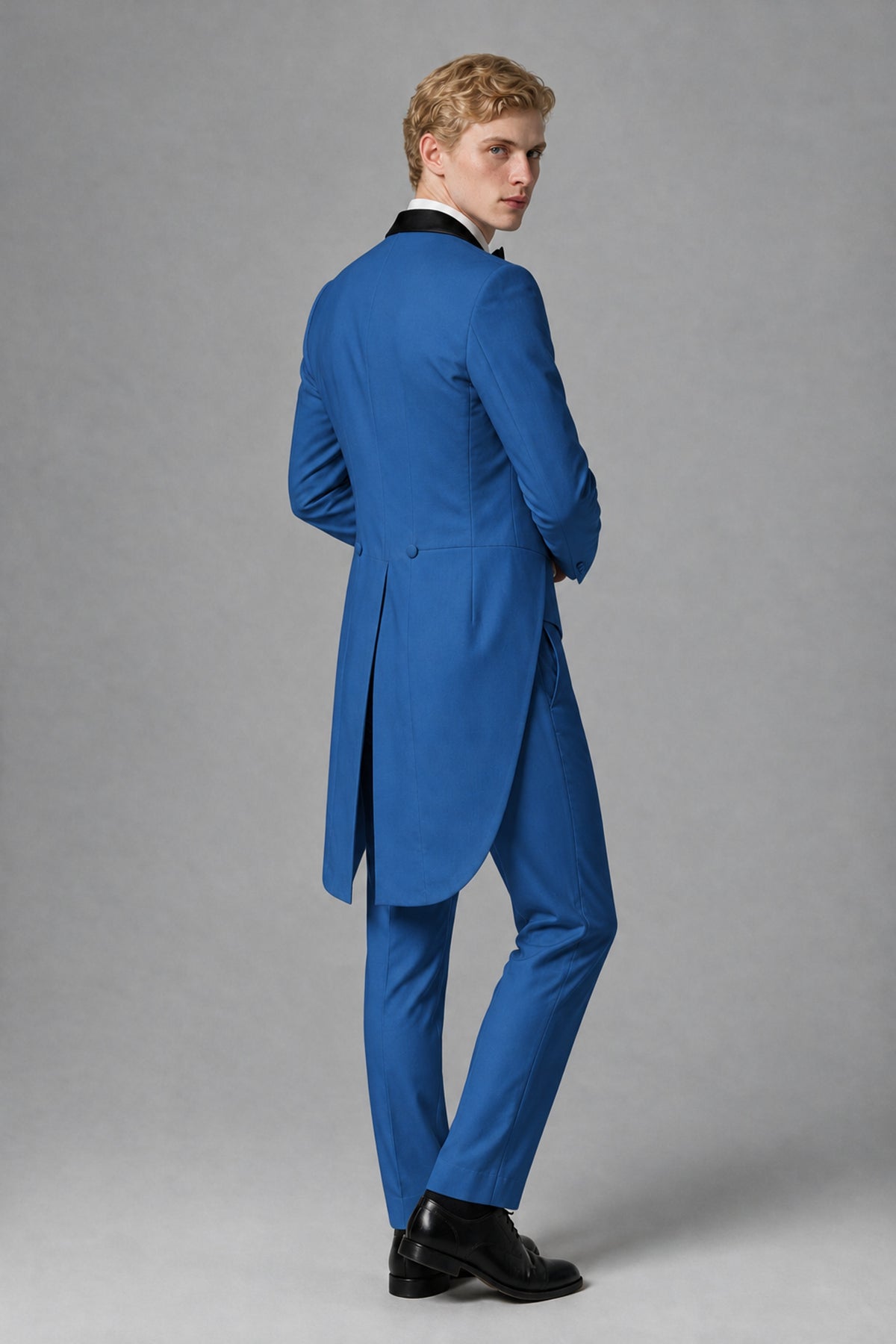 Bolodoo Men's Blue 3-Piece Tailcoat Tuxedo Suit with Vest & Trousers - Blue - Blue_3
