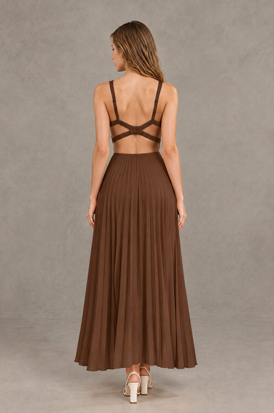BOLODOO Brown V-Neck Pleated Open-Back Maxi Dress - Brown - Brown_02