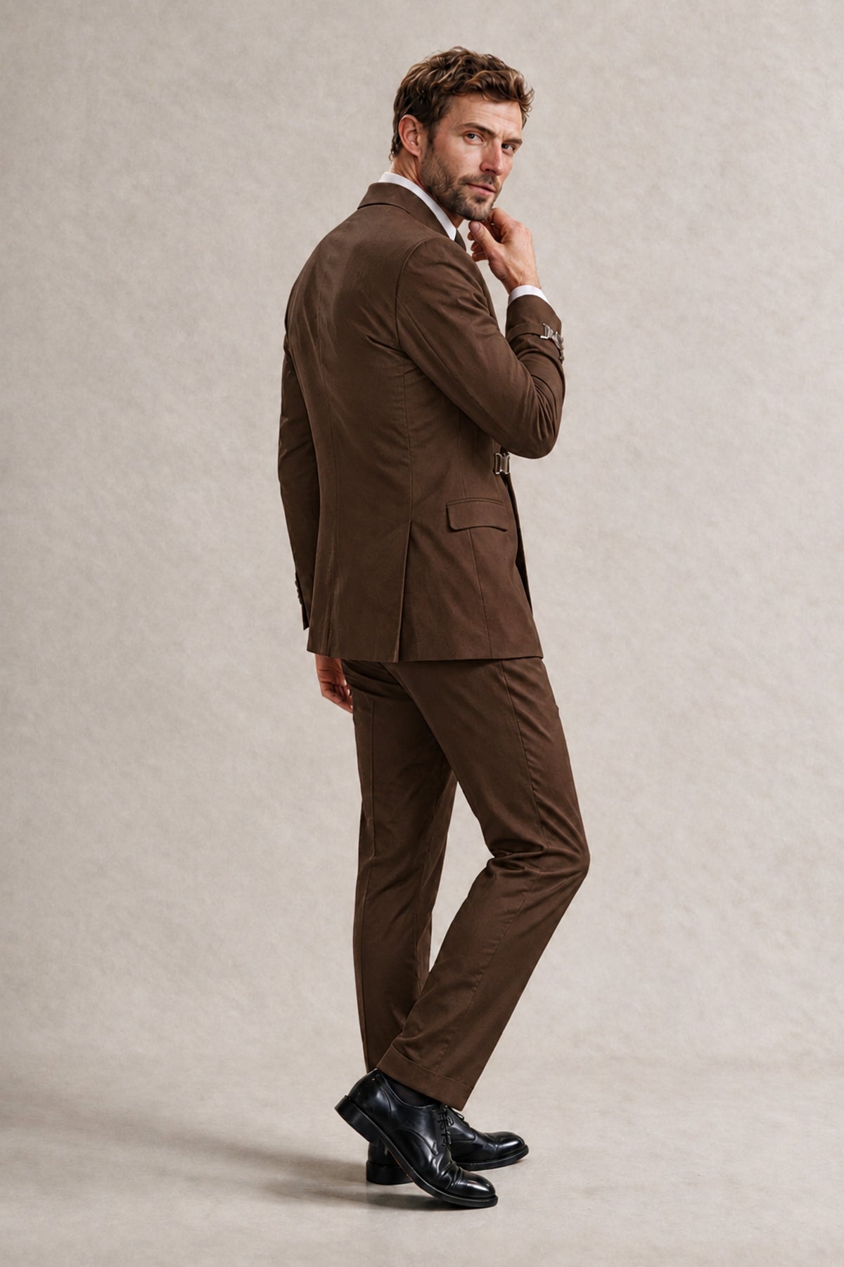 BOLODOO Men's Brown Double-Breasted 2-Piece Suit Set – Blazer & Tailored Trousers - Brown
