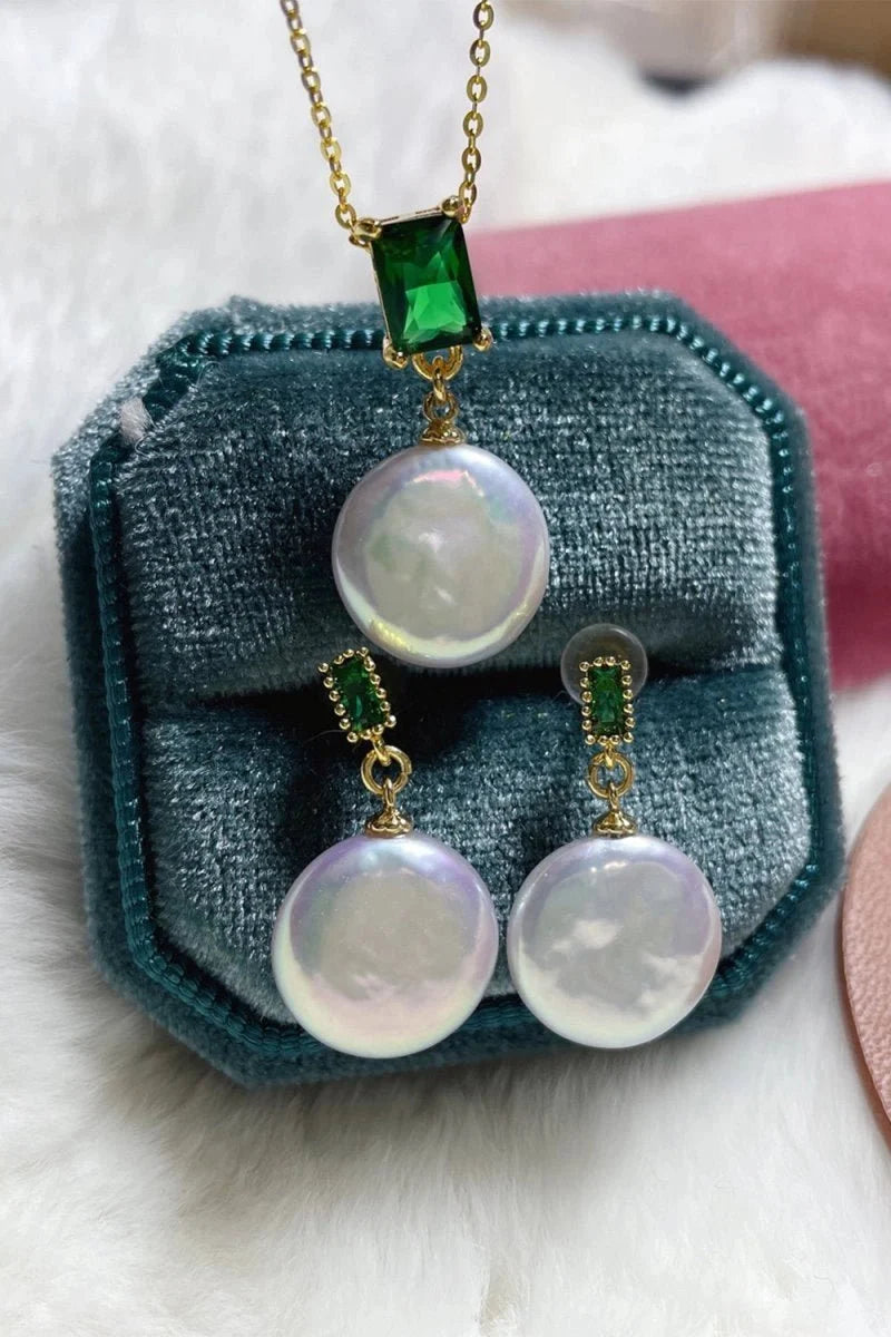 White Pearls Earings and Necklace - BOLODOO