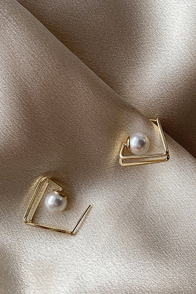 Simple and Versatile Pearl Earrings - BOLODOO