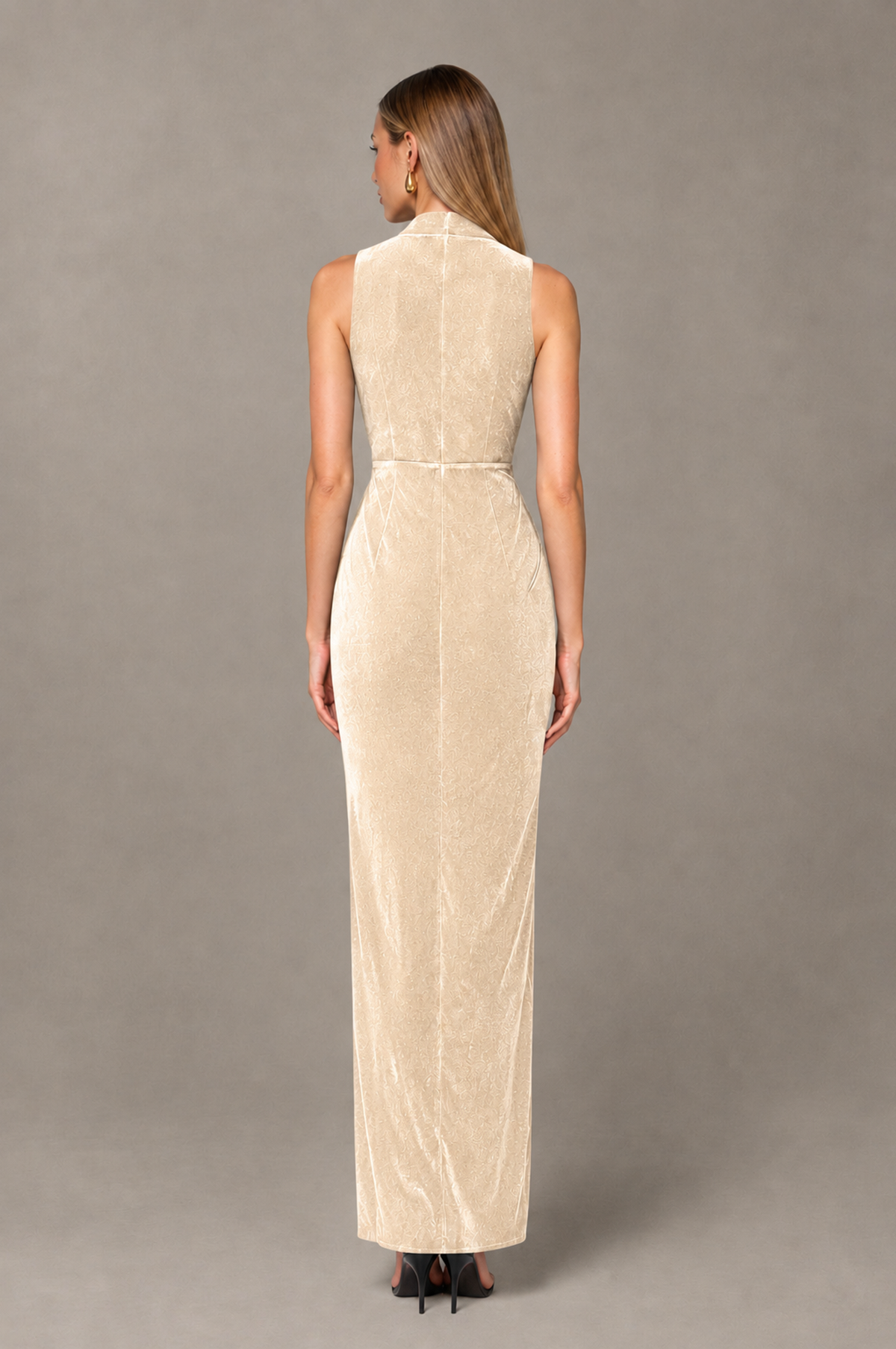 BOLODOO Champagne Velvet-Look Sleeveless V-Neck Ruched Slit Maxi Dress - Champagne - Champagne_02