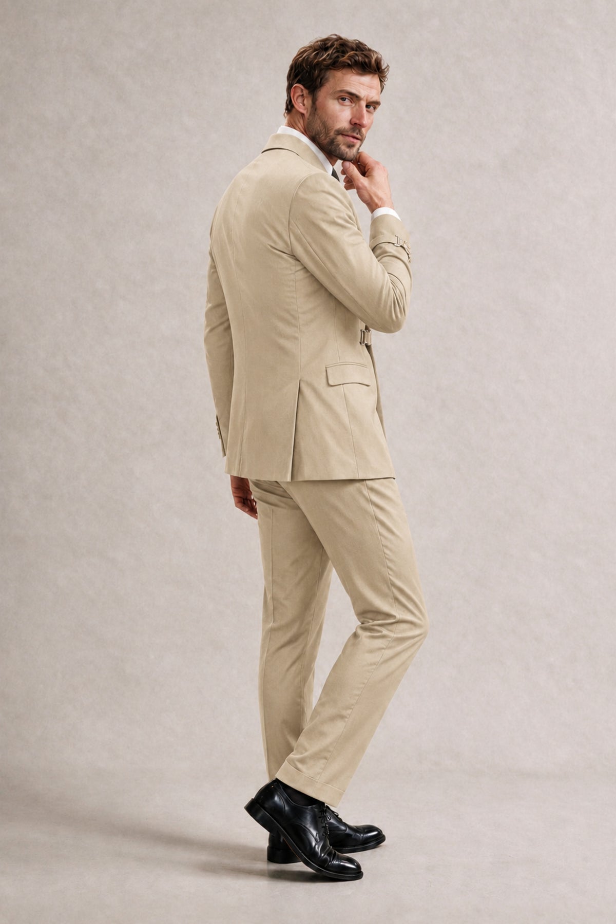 BOLODOO Men's Champagne Double-Breasted 2-Piece Suit Set – Blazer & Tailored Trousers - Champagne