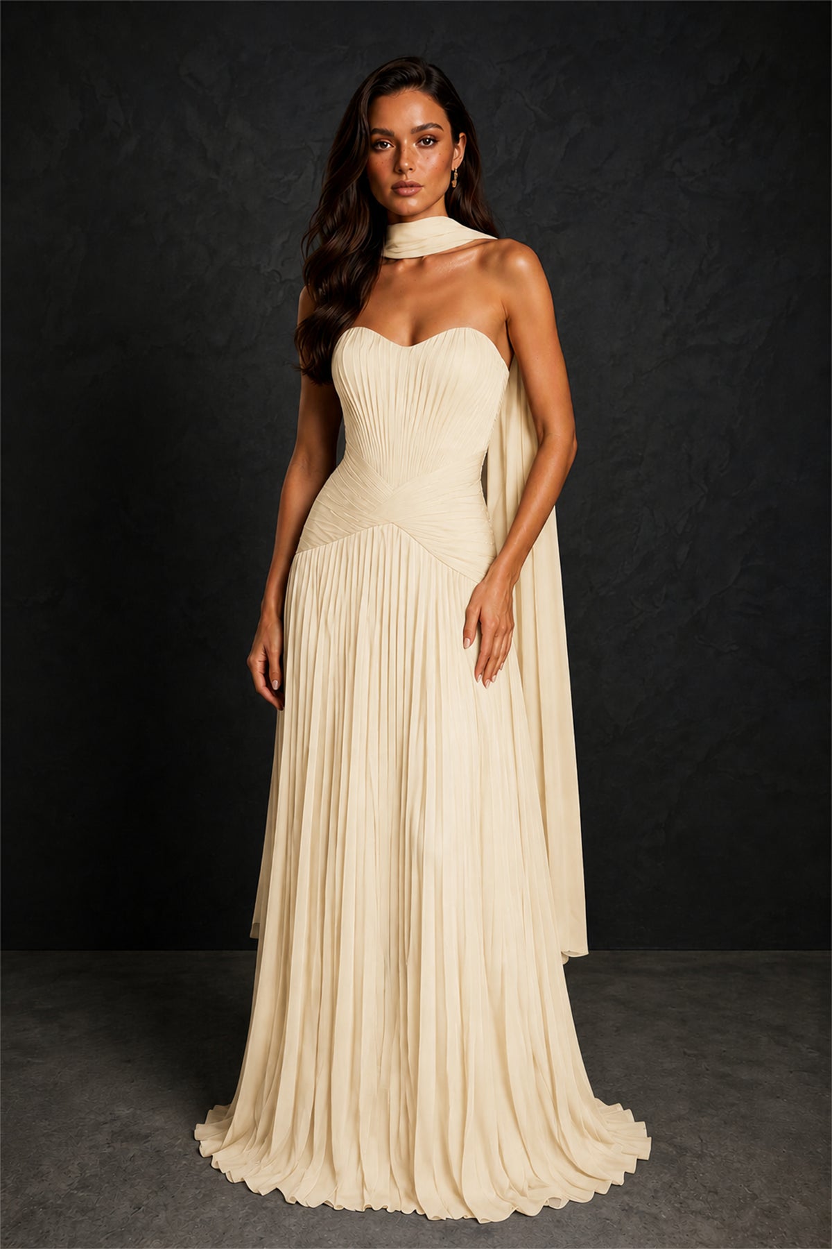 BOLODOO Champagne Sweetheart Strapless Neck Scarf Pleated Backless A-Line Chiffon Maxi Dress - Champagne