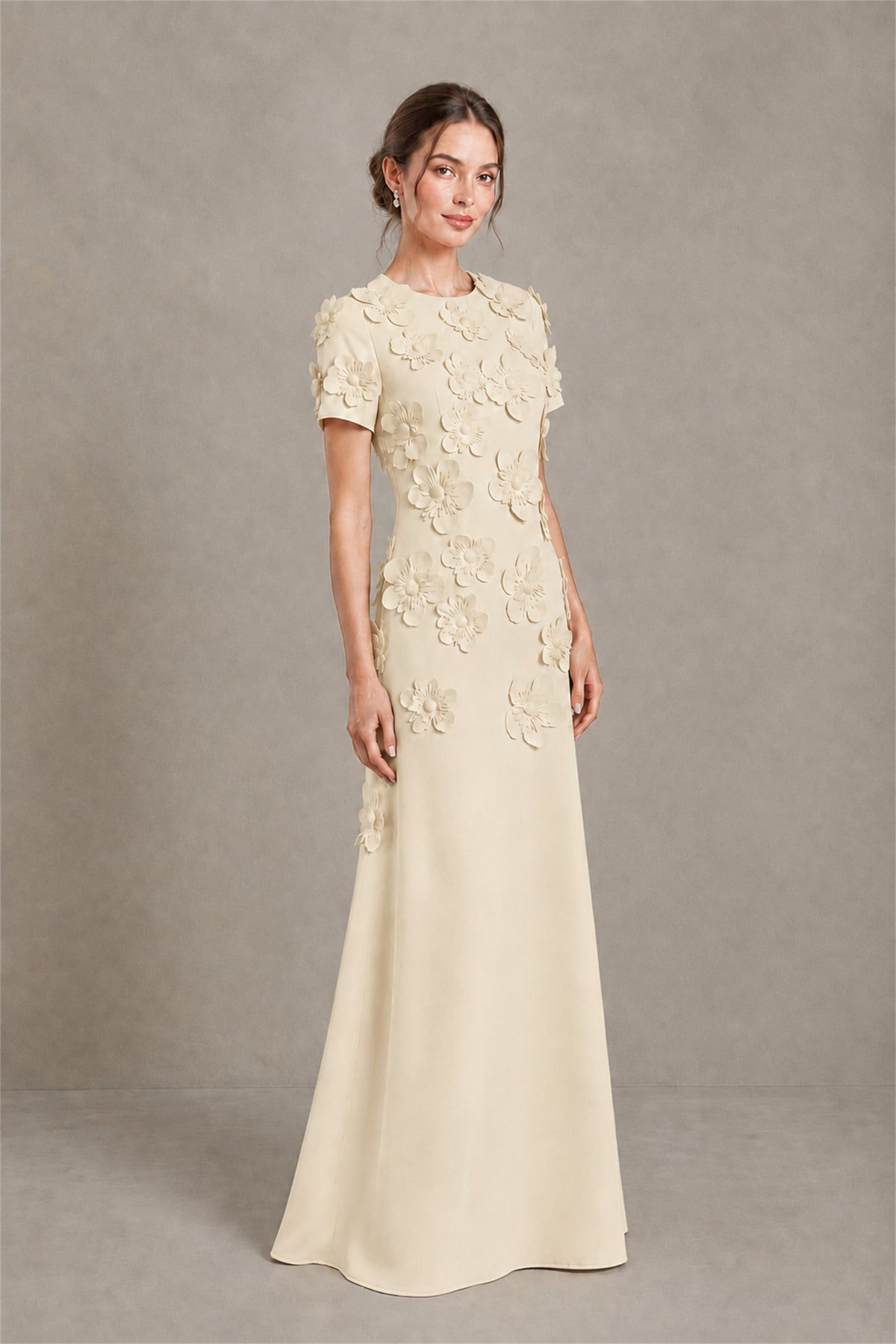 BOLODOO Champagne Textured Floral Maxi Dress with Short Sleeves - Champagne