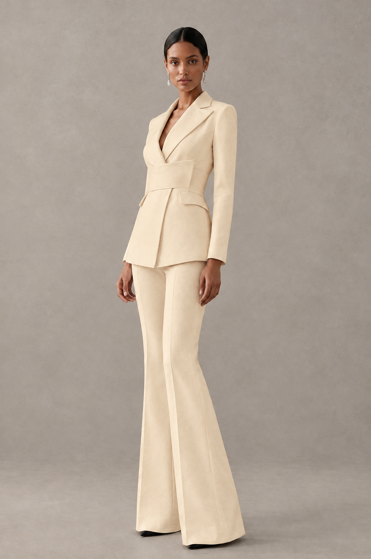BOLODOO Champagne Two-Piece Pantsuit with Tailored Blazer & Flared Pants - Champagne - Champagne (4)