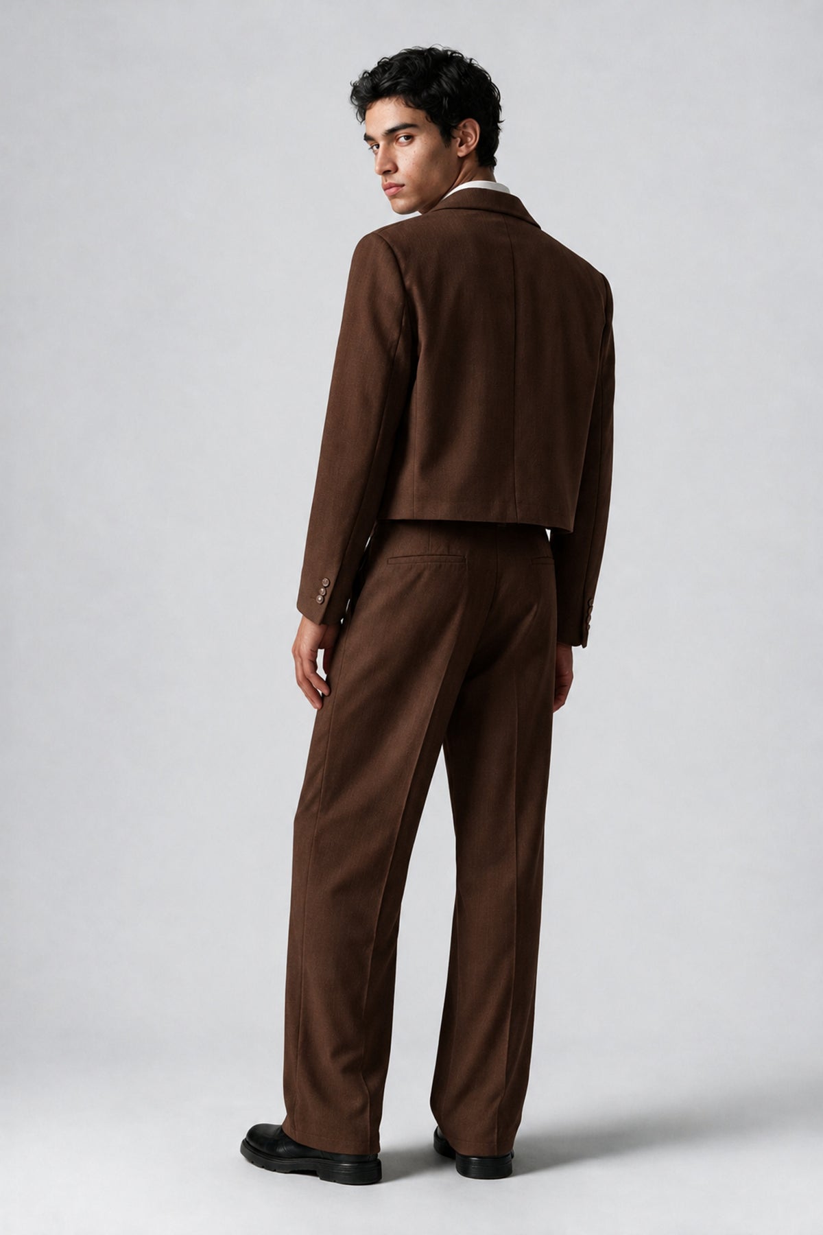 Bolodoo Men's Chocolate Cropped Blazer & Wide-Leg Trousers 2-Piece Suit - Chocolate - Chocolate(3)