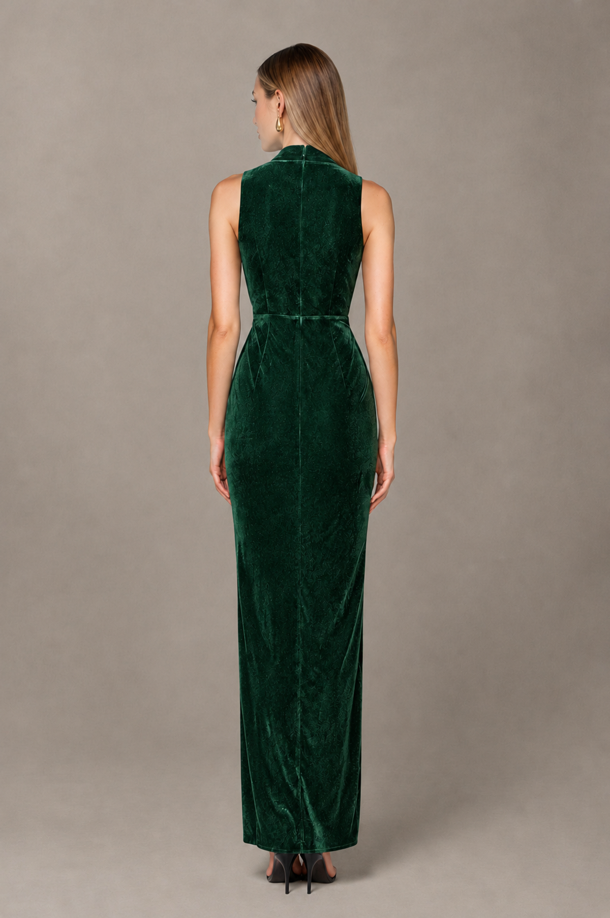 BOLODOO Emerald Green Velvet-Look Sleeveless V-Neck Ruched Slit Maxi Dress - Emerald Green - Emerald Green_02
