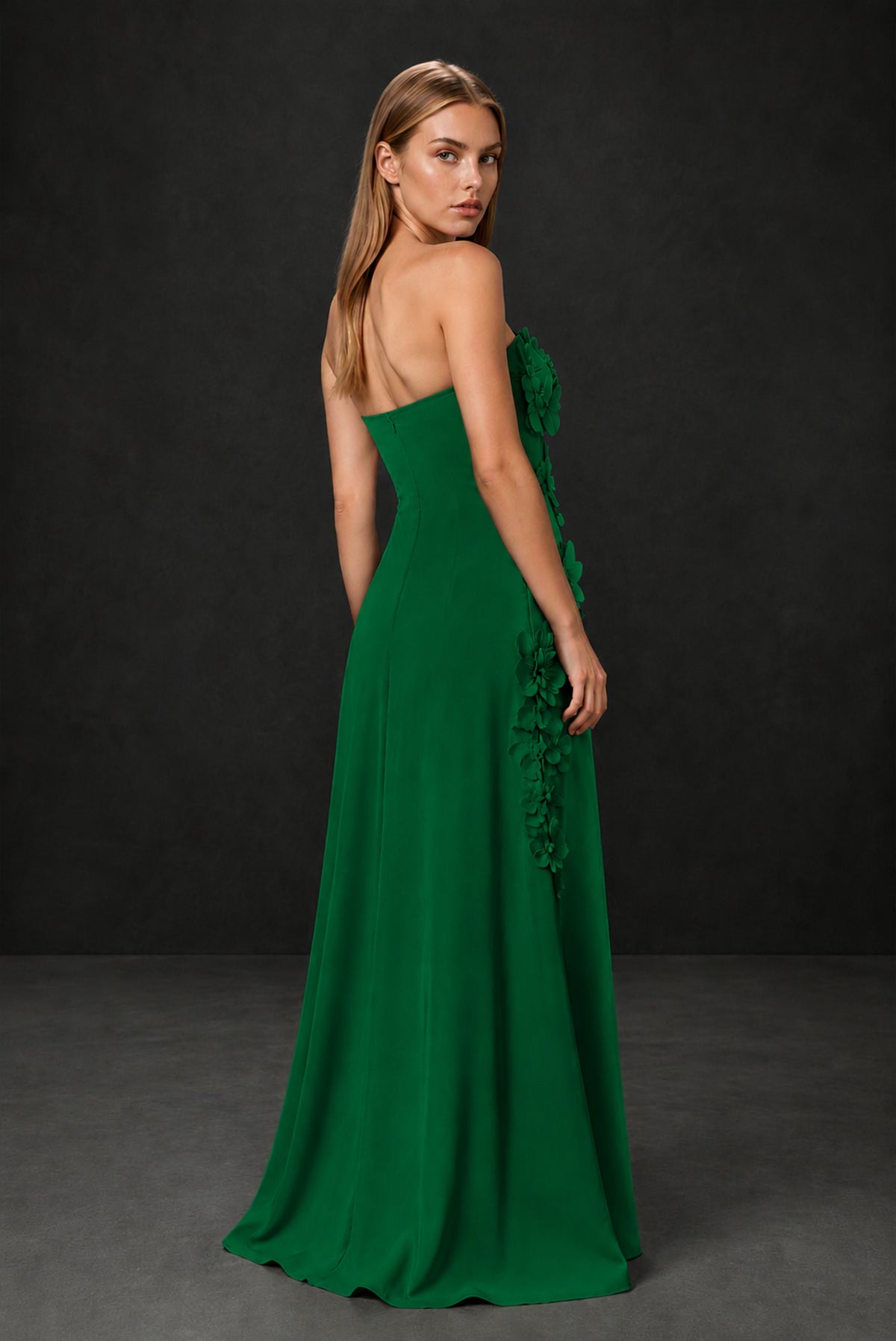 BOLODOO Emerald Green Strapless 3D Floral Appliqué Crepe Maxi Gown - Emerald Green