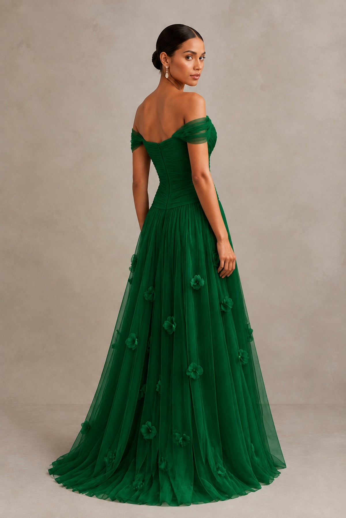 Emerald Green Off-Shoulder Sweetheart A-Line Tulle Gown with 3D Floral Appliques | BOLODOO - Emerald Green