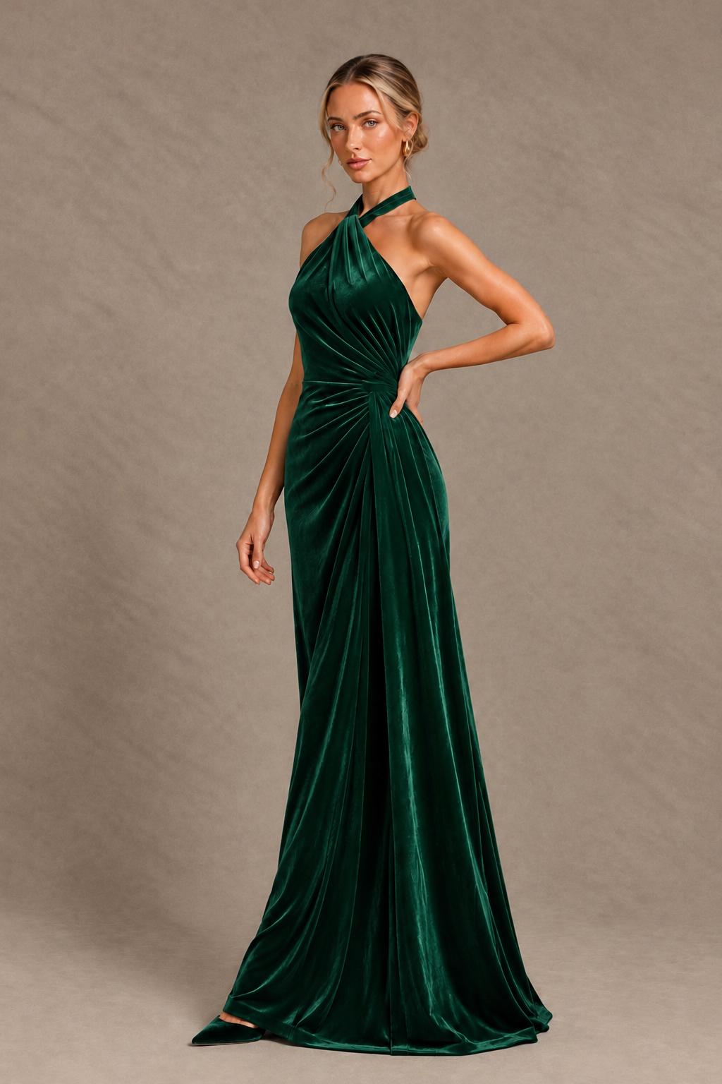 BOLODOO Emerald Green Velvet Halter Open-Back Ruched Evening Dress - Emerald Green - Emerald Green_3