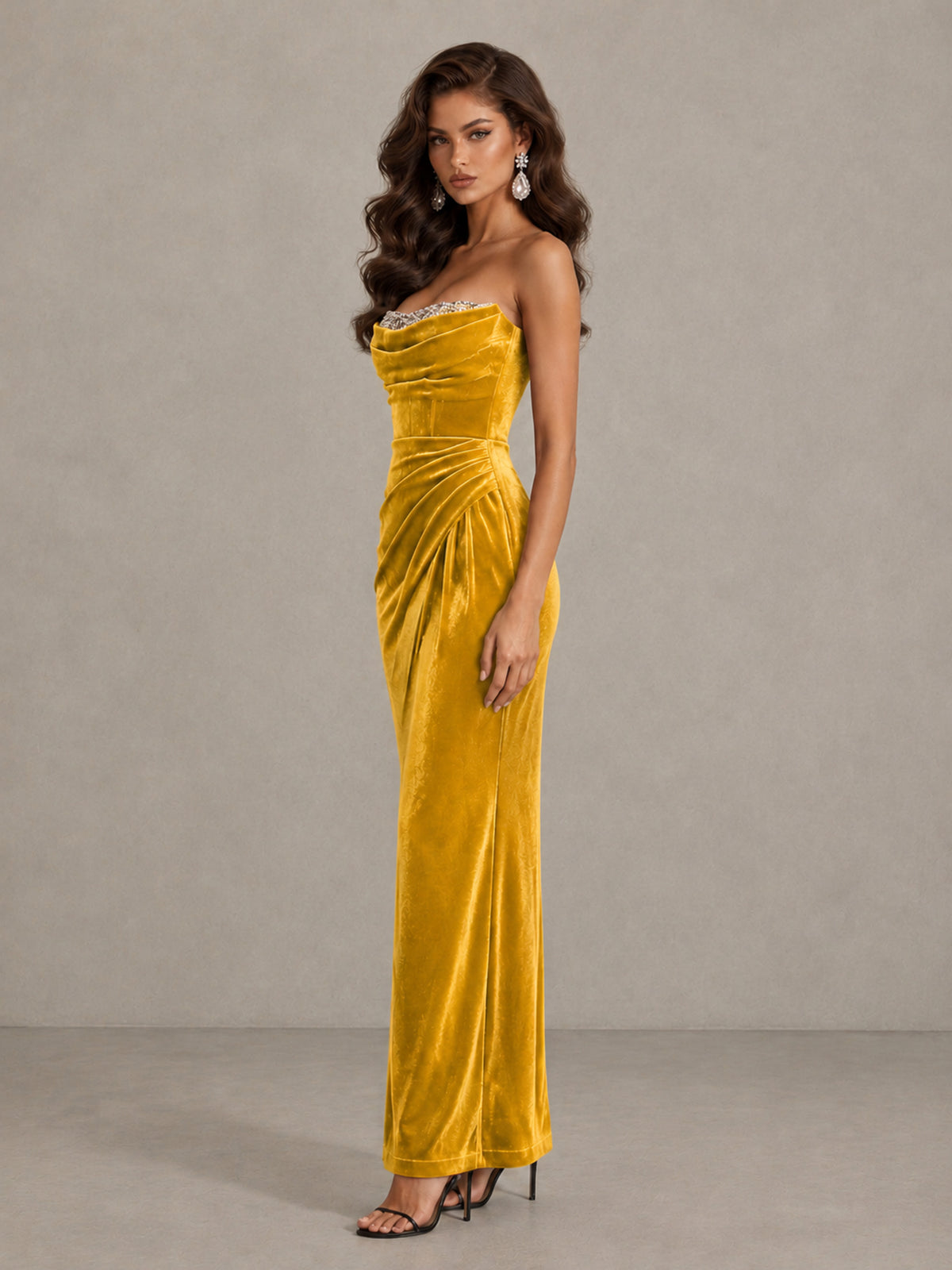 BOLODOO Gold Strapless Velvet Cocktail Maxi Dress - Gold - Gold_4