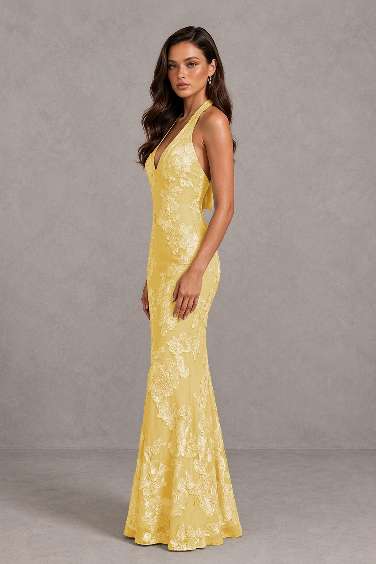 BOLODOO Gold Floral Jacquard Halter Maxi Dress - Gold - Gold(4)