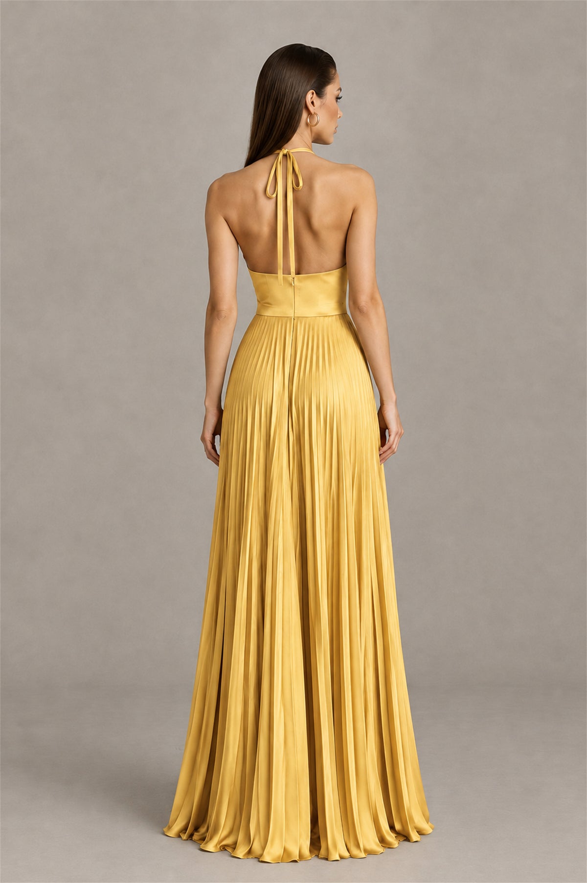 BOLODOO Gold Halter Pleated A-Line Evening Dress - Gold