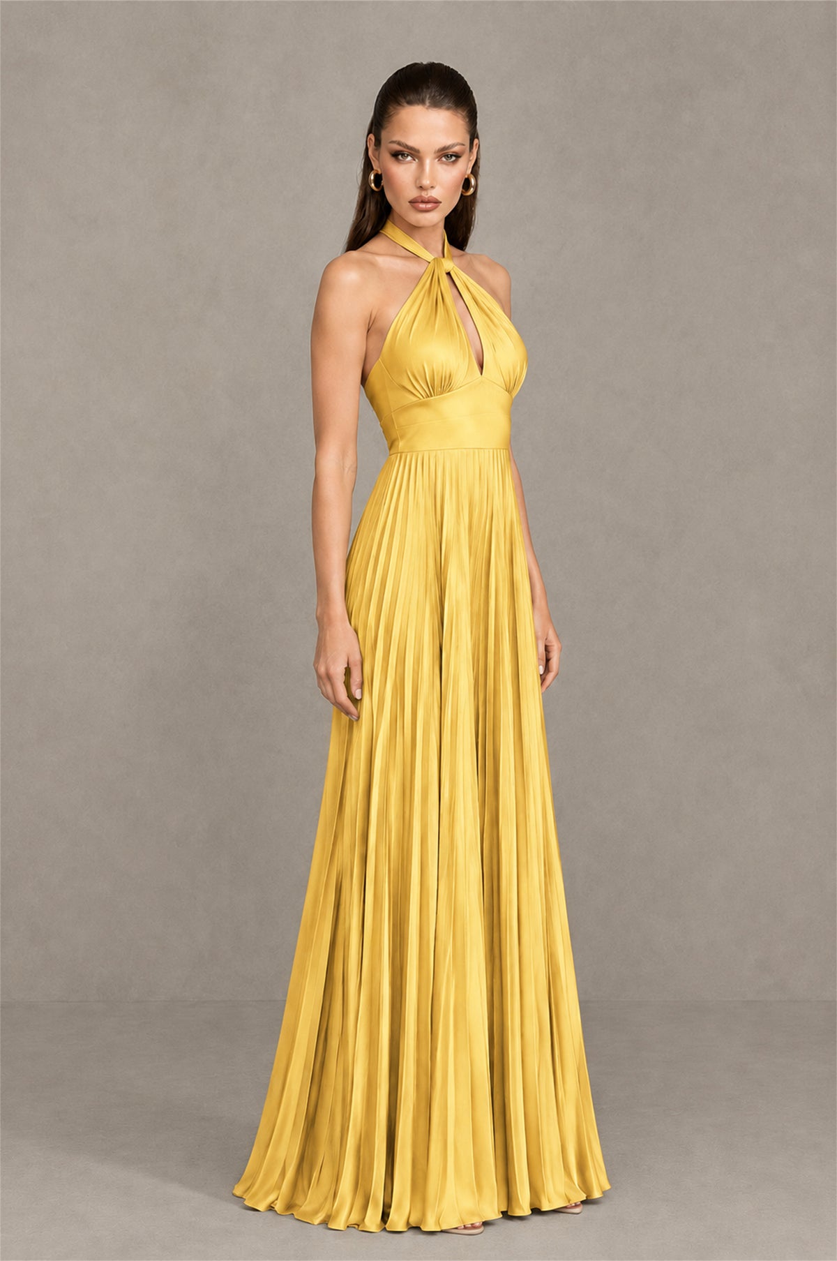 BOLODOO Gold Halter Pleated A-Line Evening Dress - Gold