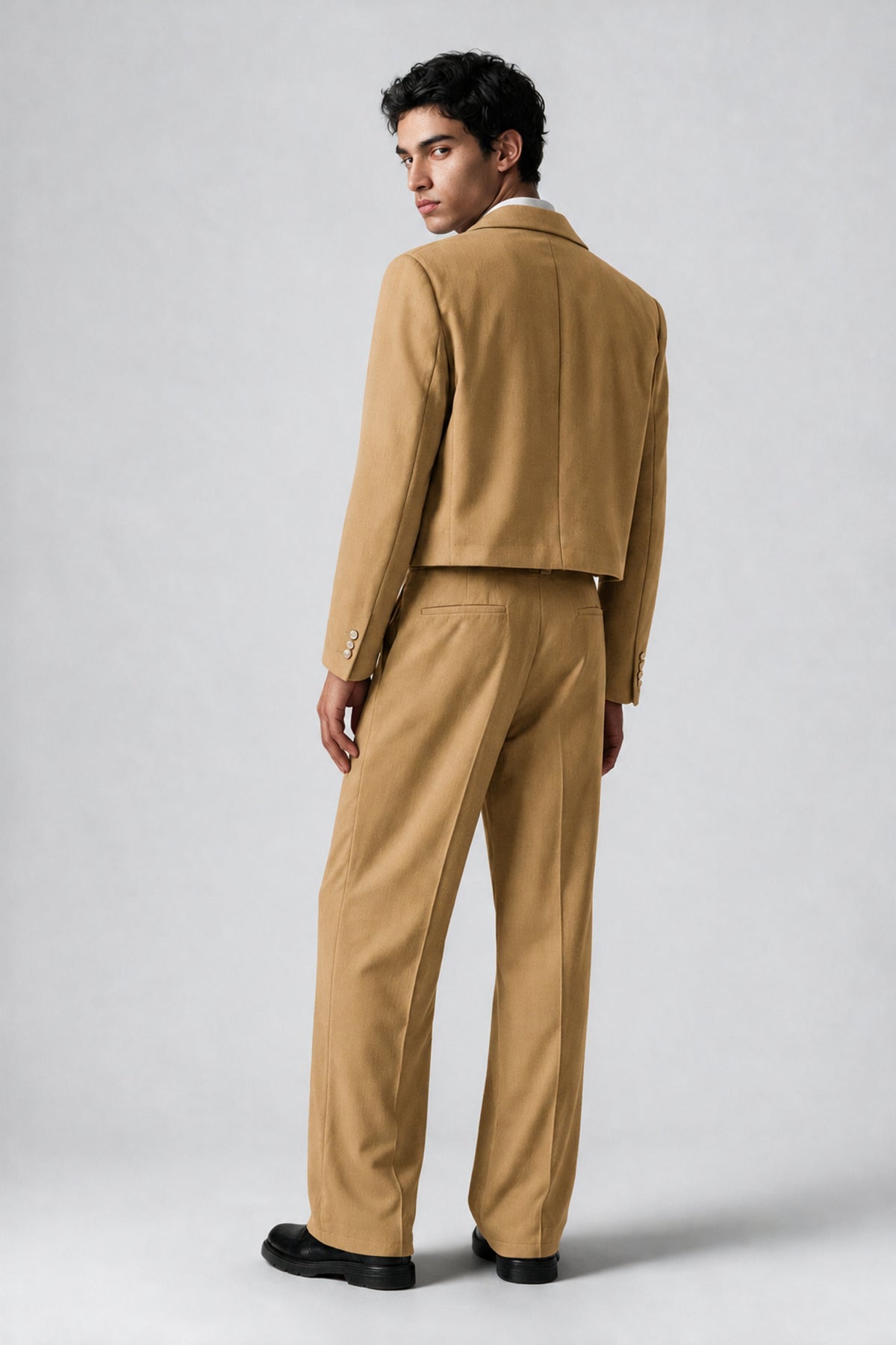Bolodoo Men's Gold Cropped Blazer & Wide-Leg Trousers 2-Piece Suit - Gold - Gold (4)