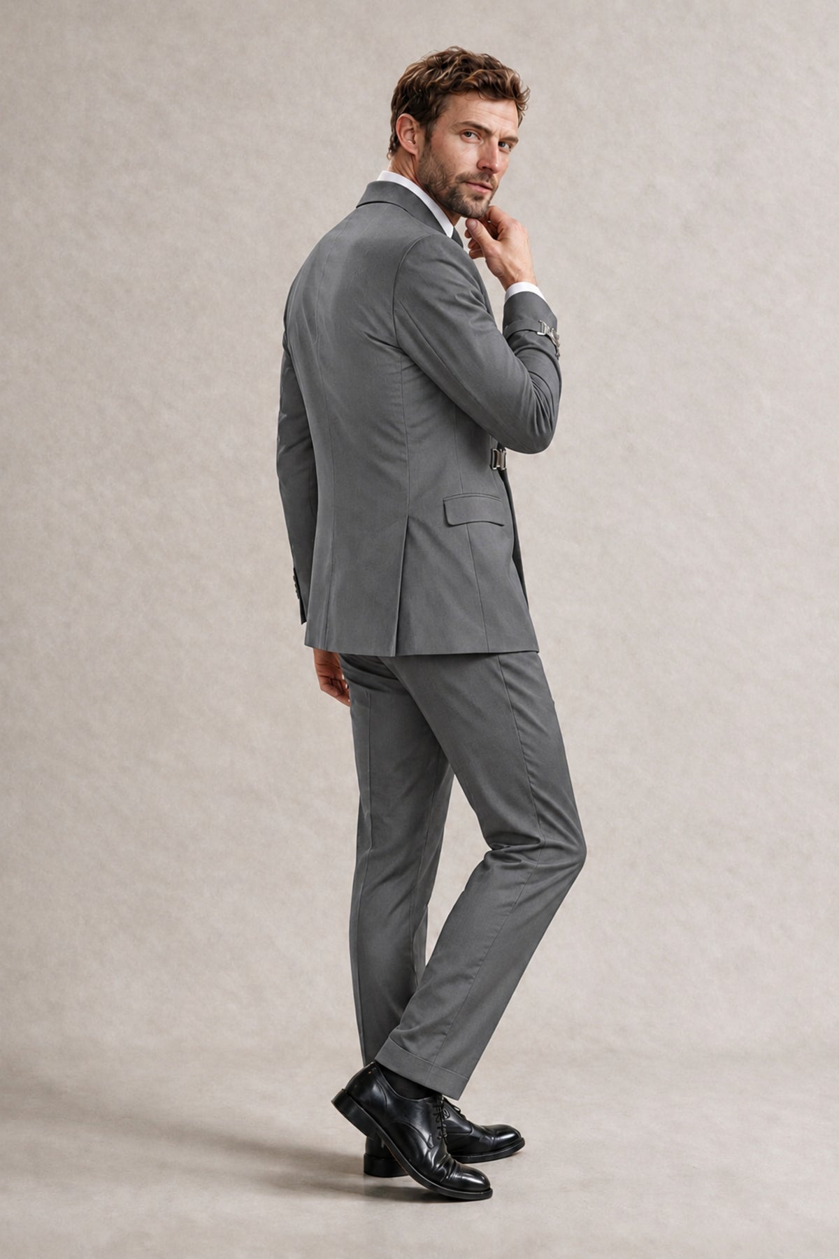 BOLODOO Men's Gray Double-Breasted 2-Piece Suit Set – Blazer & Tailored Trousers - Gray