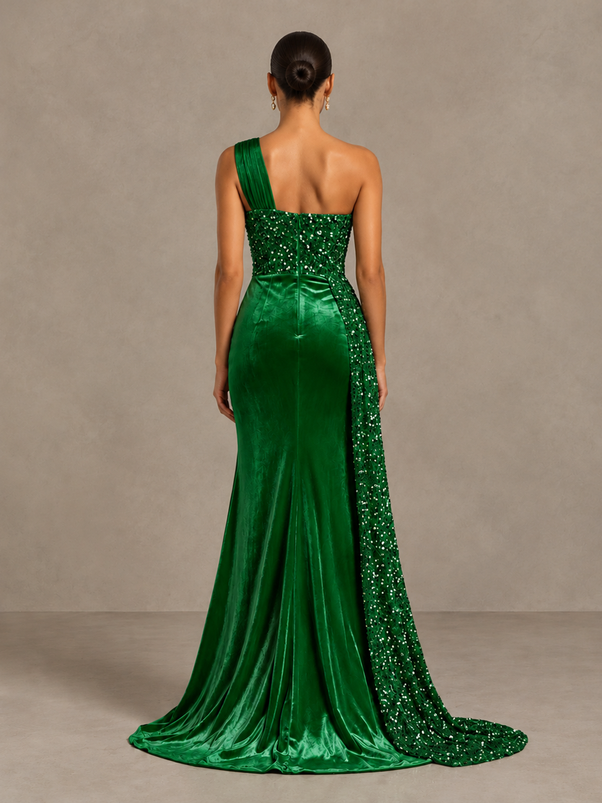 BOLODOO Green One-Shoulder Satin Sequin Gown with High Slit - Green - Green_2