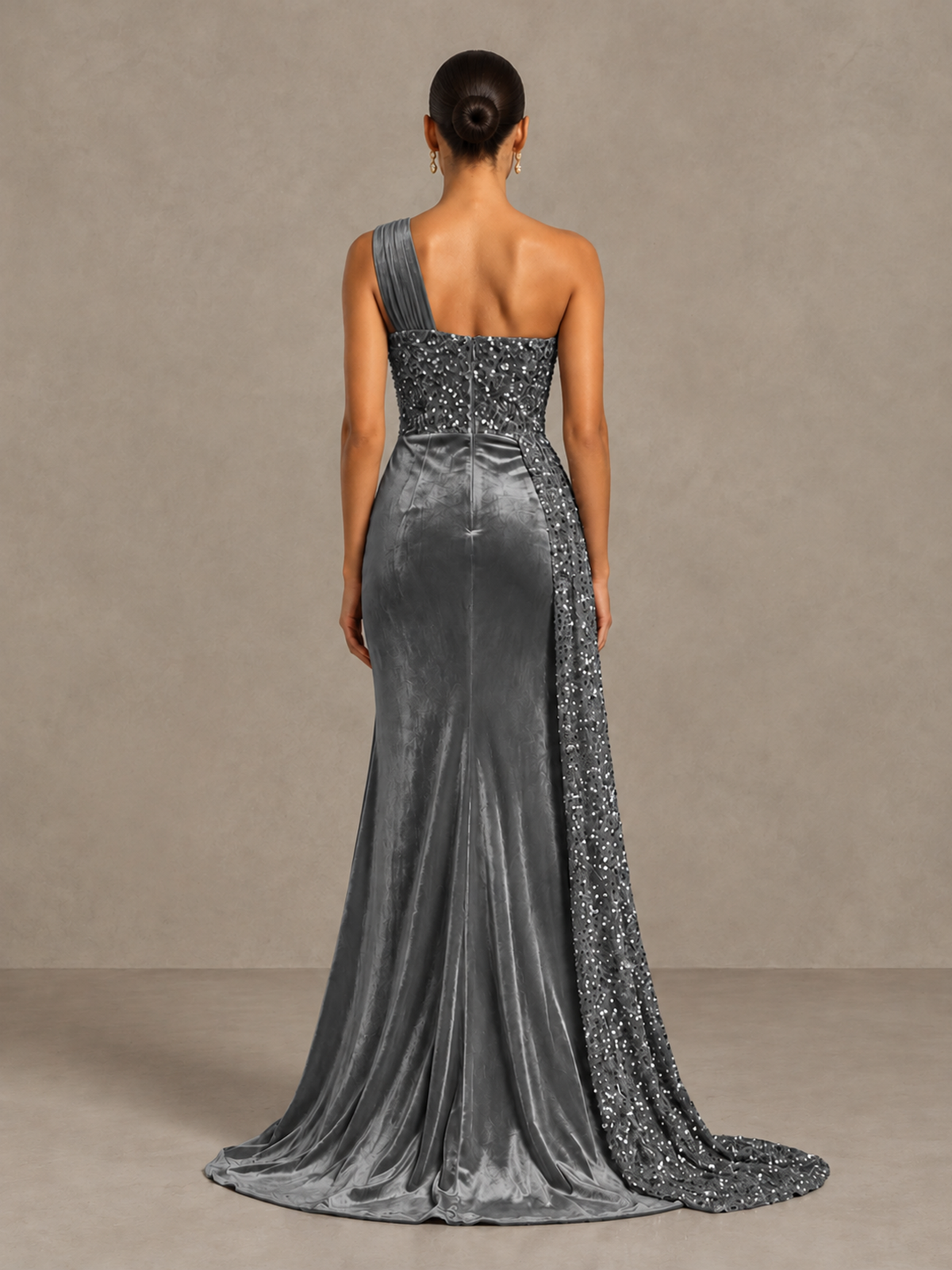 BOLODOO Grey One-Shoulder Satin Sequin Gown with High Slit - Grey - Grey_2