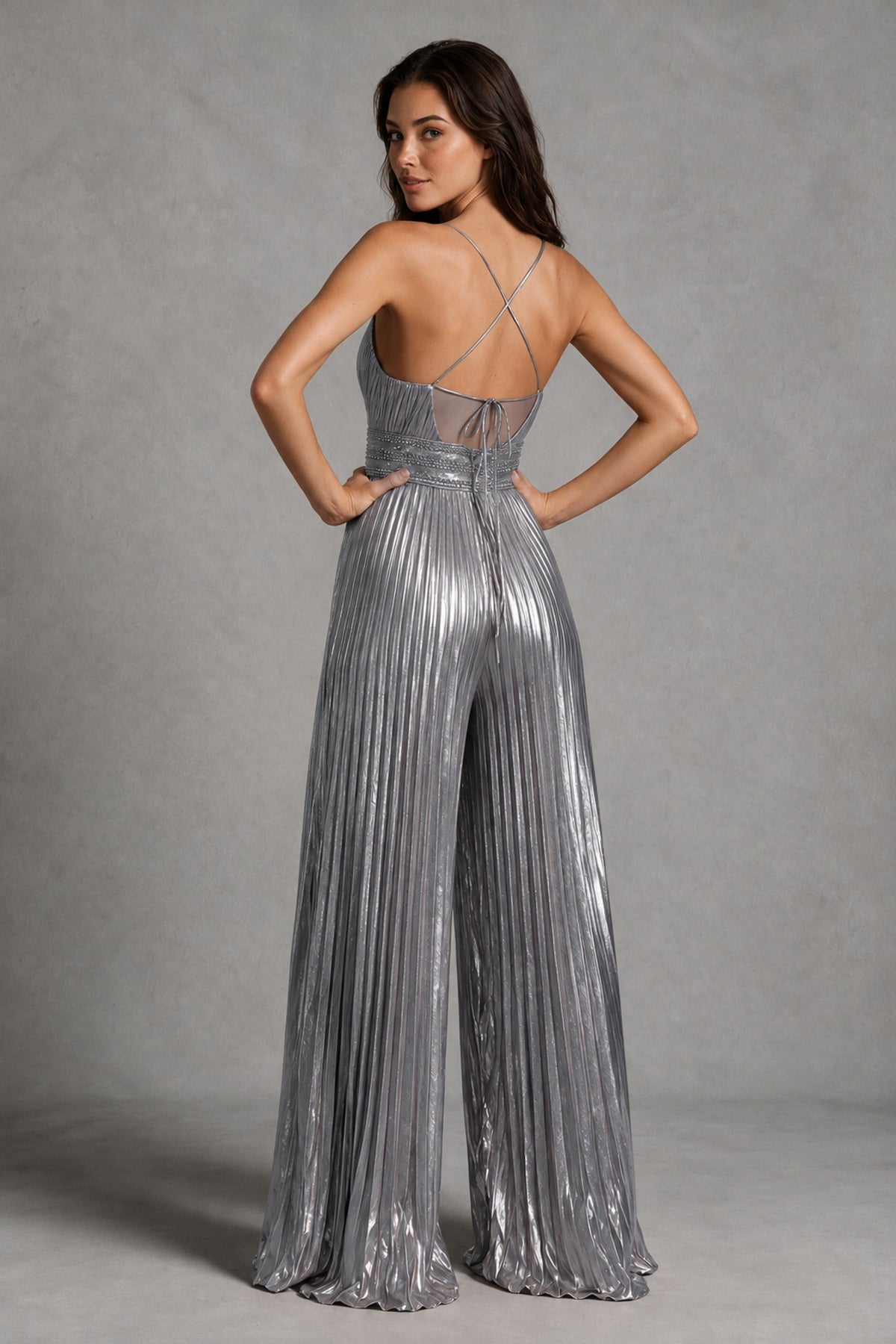 BOLODOO Grey Pleated Wide-Leg Jumpsuit with Open Back - Grey