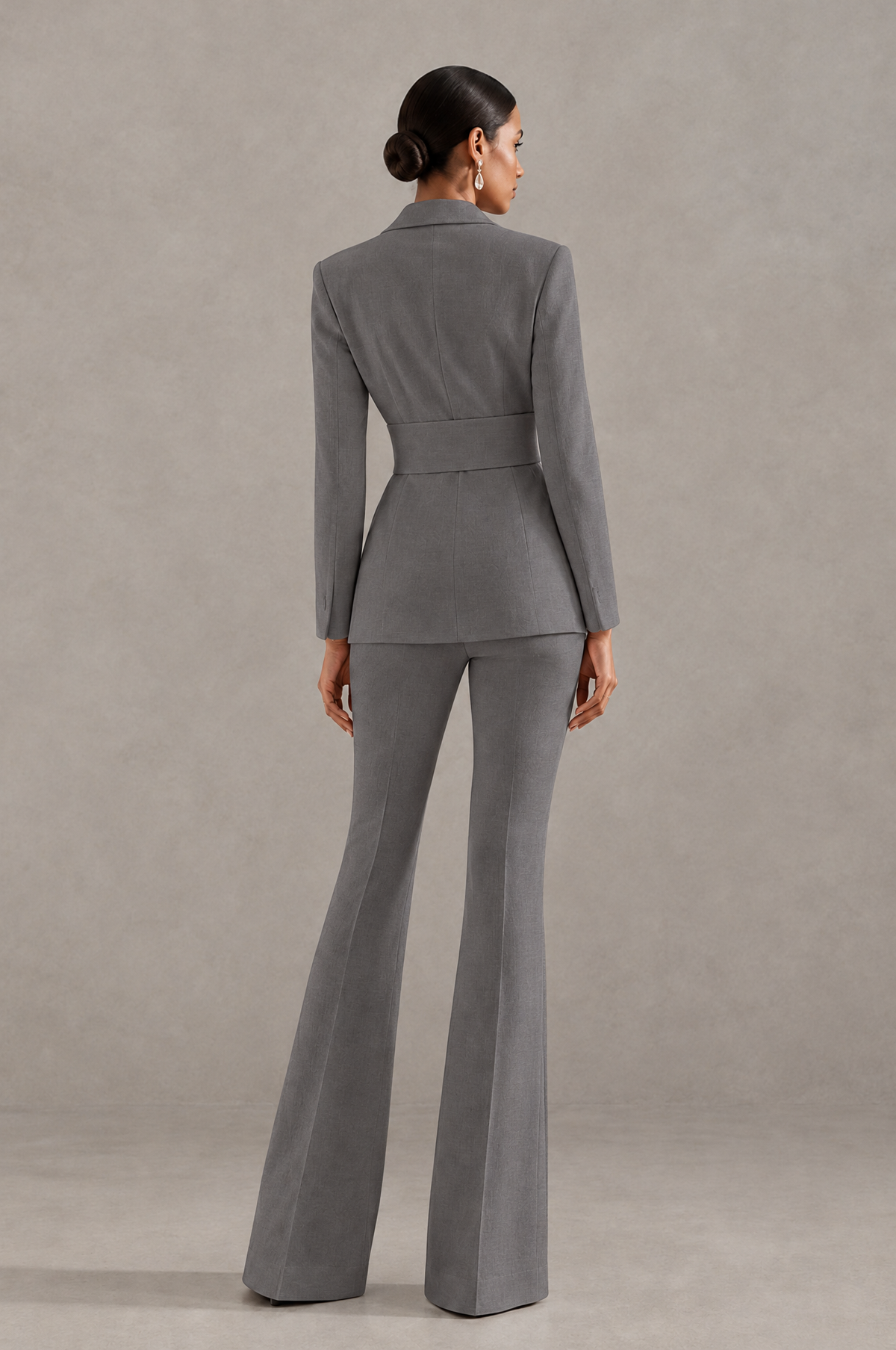 BOLODOO Grey Two-Piece Pantsuit with Tailored Blazer & Flared Pants - Grey - Grey (2)
