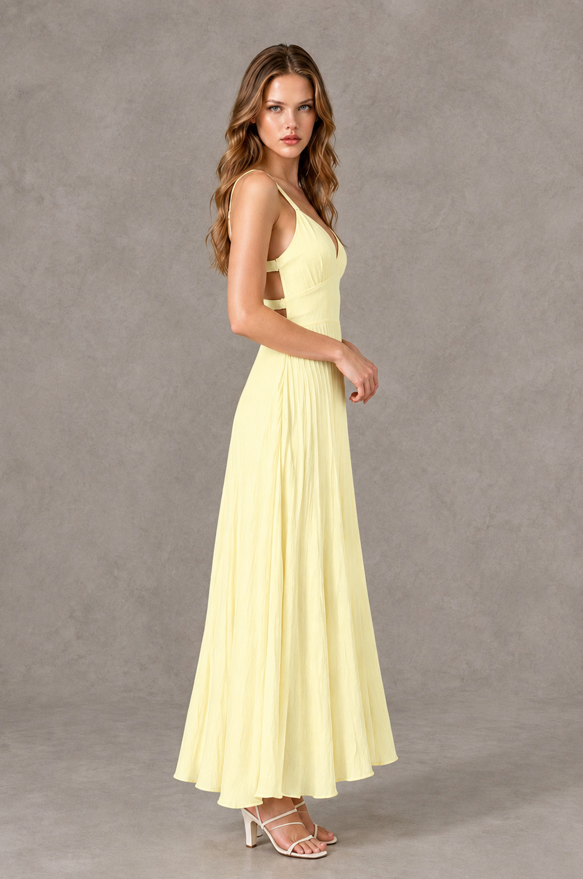 BOLODOO Light Yellow V-Neck Pleated Open-Back Maxi Dress 