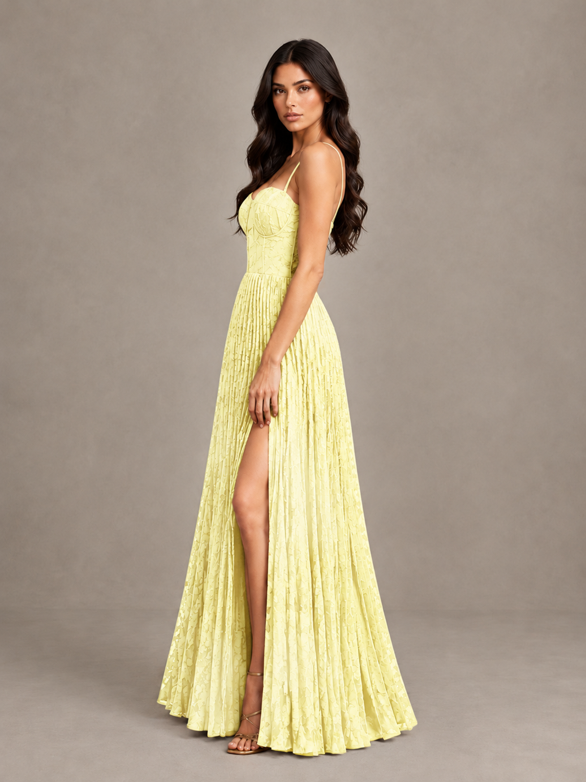 BOLODOO Light Yellow Pleated Bridesmaid Dress with Sweetheart Neckline & Slit - Light Yellow - Light Yellow (3)