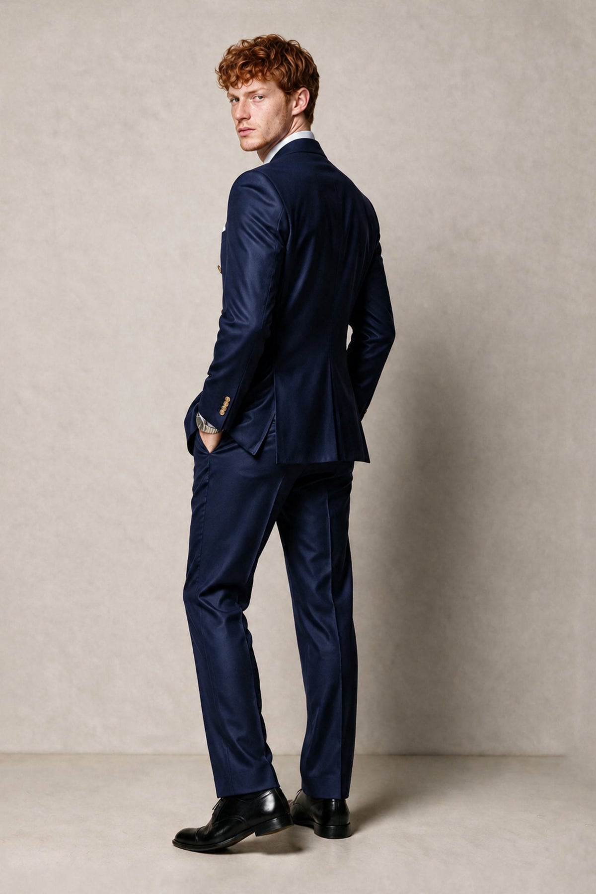 BOLODOO Men's Navy Blue Double-Breasted 2-Piece Suit | Navy Blue Button Peak Lapel Blazer & Trousers - Navy Blue