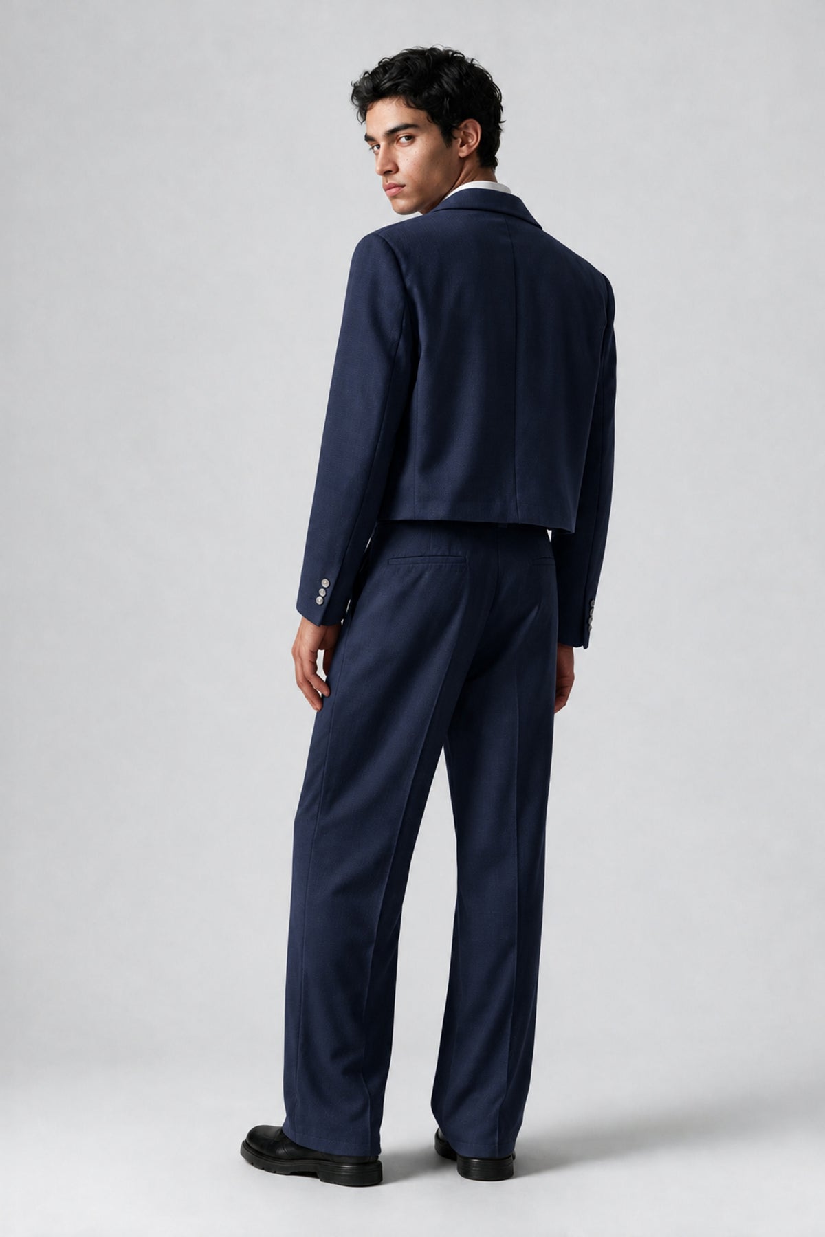 Bolodoo Men's Navy Blue Cropped Blazer & Wide-Leg Trousers 2-Piece Suit - Navy Blue - Navy Blue (4)