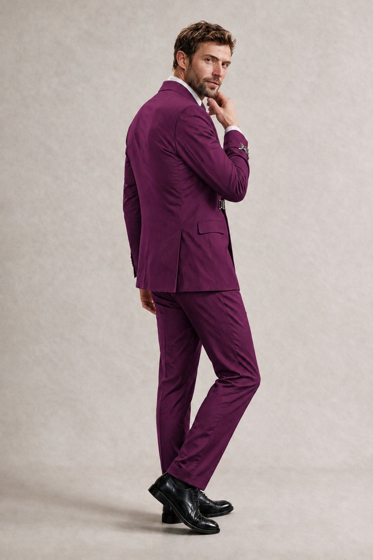BOLODOO Men's Plum Double-Breasted 2-Piece Suit Set – Blazer & Tailored Trousers - Plum