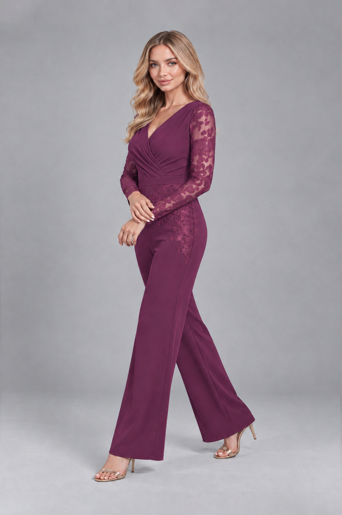 BOLODOO Plum Lace Long-Sleeve V-Neck Mother Pant Suit - Plum - Plum_3
