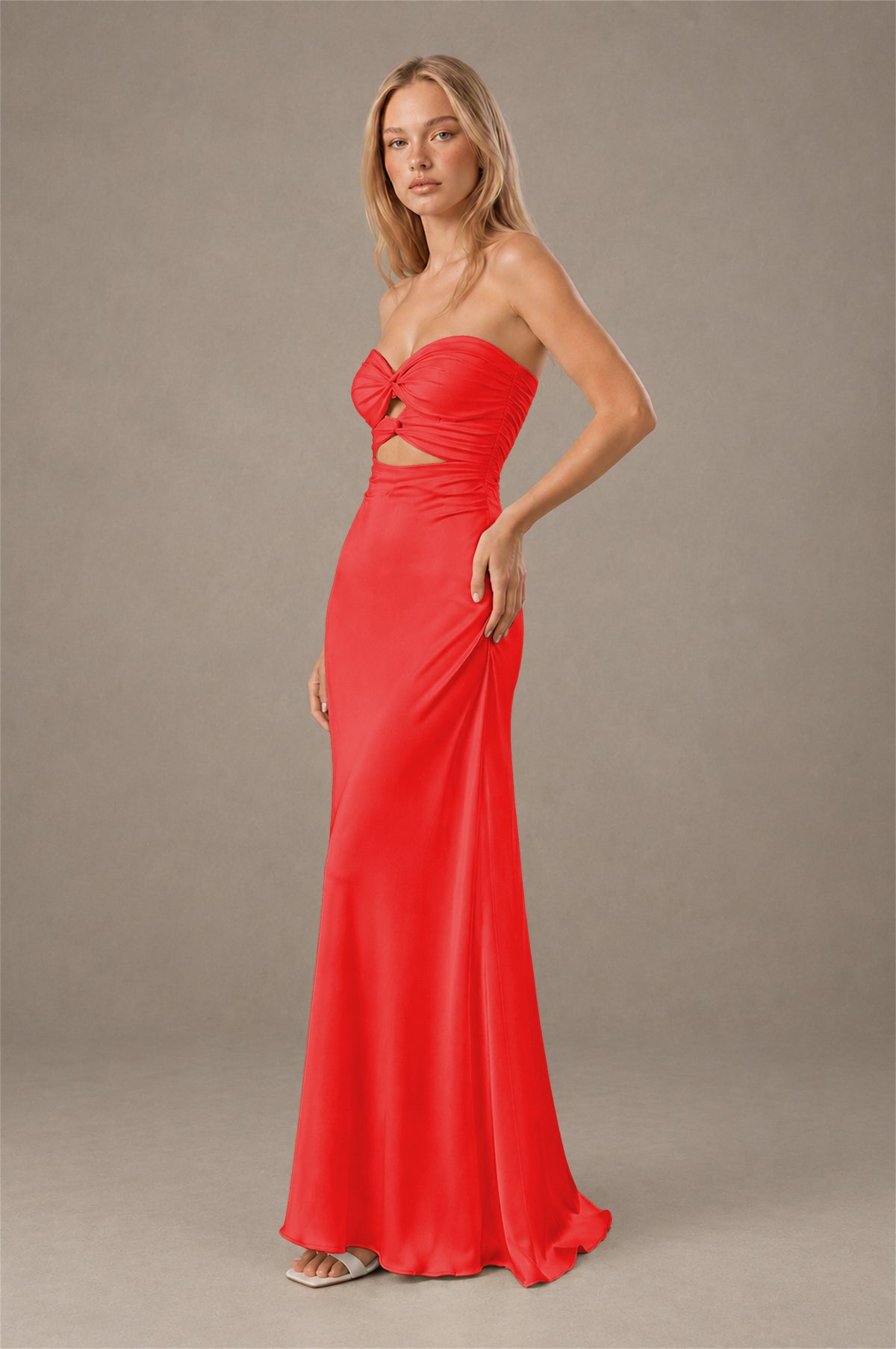BOLODOO Red Sweetheart Strapless Twist Knot Cutout Lace-Up Back Satin Mermaid Maxi Dress - Red - Red(3)