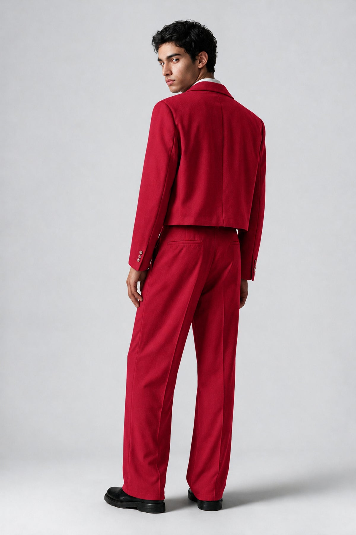 Bolodoo Men's Red Cropped Blazer & Wide-Leg Trousers 2-Piece Suit - Red - Red (4)