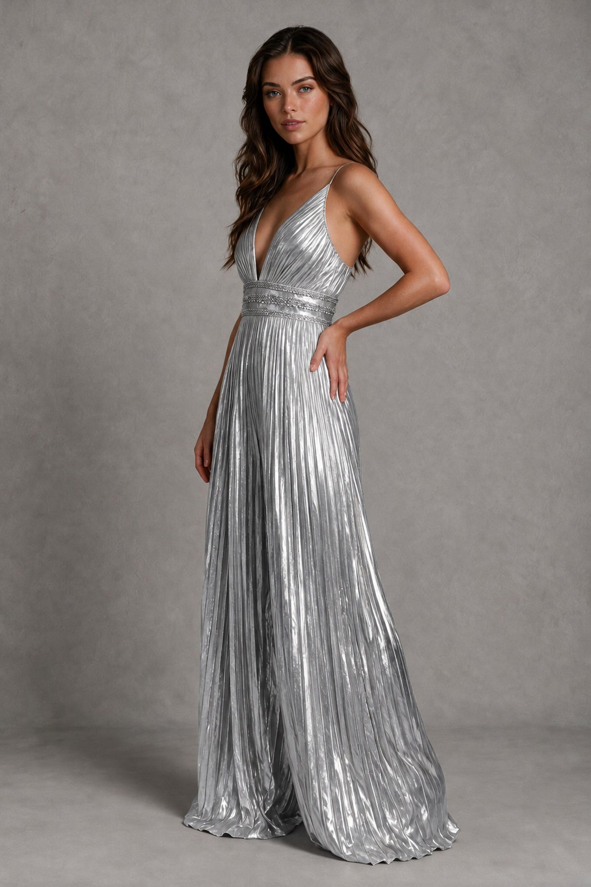 BOLODOO Silver Pleated Wide-Leg Jumpsuit with Open Back - Silver