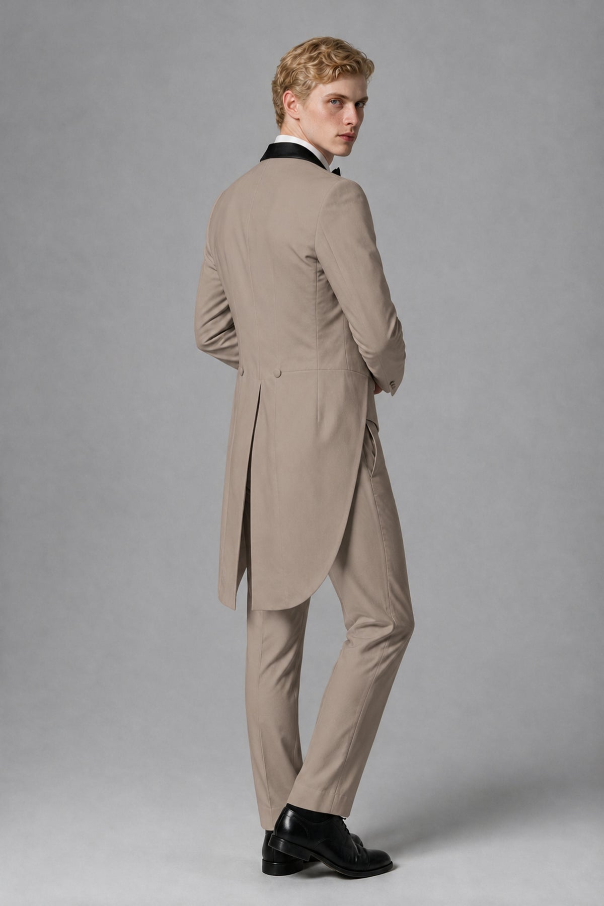 Bolodoo Men's Taupe 3-Piece Tailcoat Tuxedo Suit with Vest & Trousers - Taupe - Taupe_3