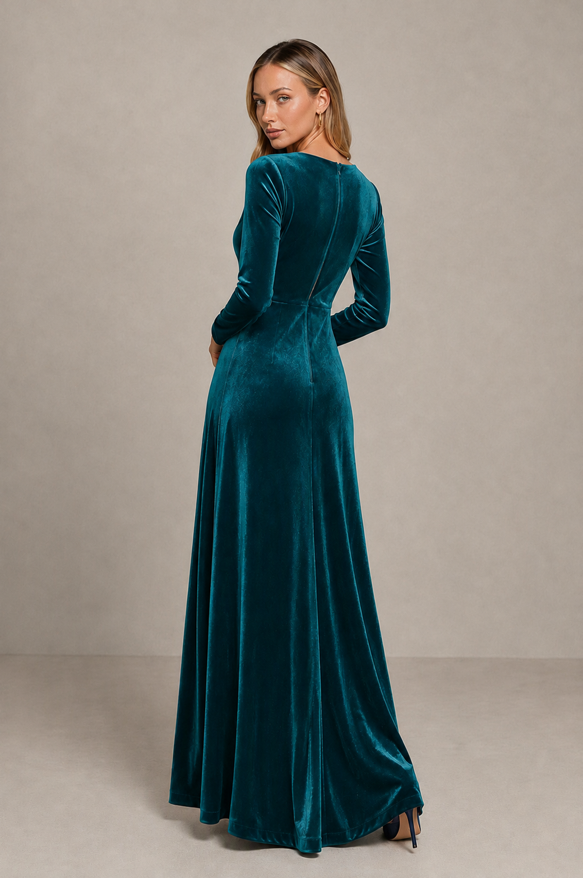 BOLODOO Teal Velvet Long Sleeve V-Neck Ruched Evening Dress - Teal - Teal_2