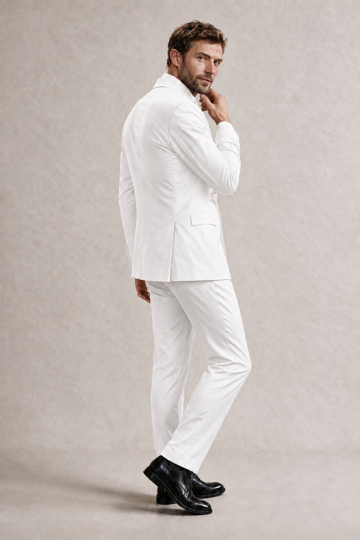 BOLODOO Men's White Double-Breasted 2-Piece Suit Set – Blazer & Tailored Trousers - White